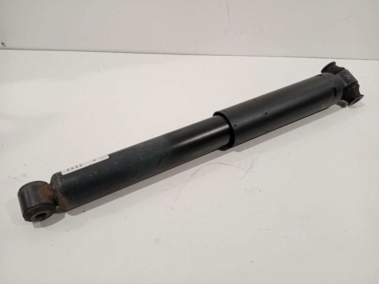 Schokbreker links achter Ford Transit, Onderdelen@venauto.nl, Van der Ven Autorecycling B.V., Gebruikt, Ettenseweg 76, 4706 PB Roosendaal, The Netherlands