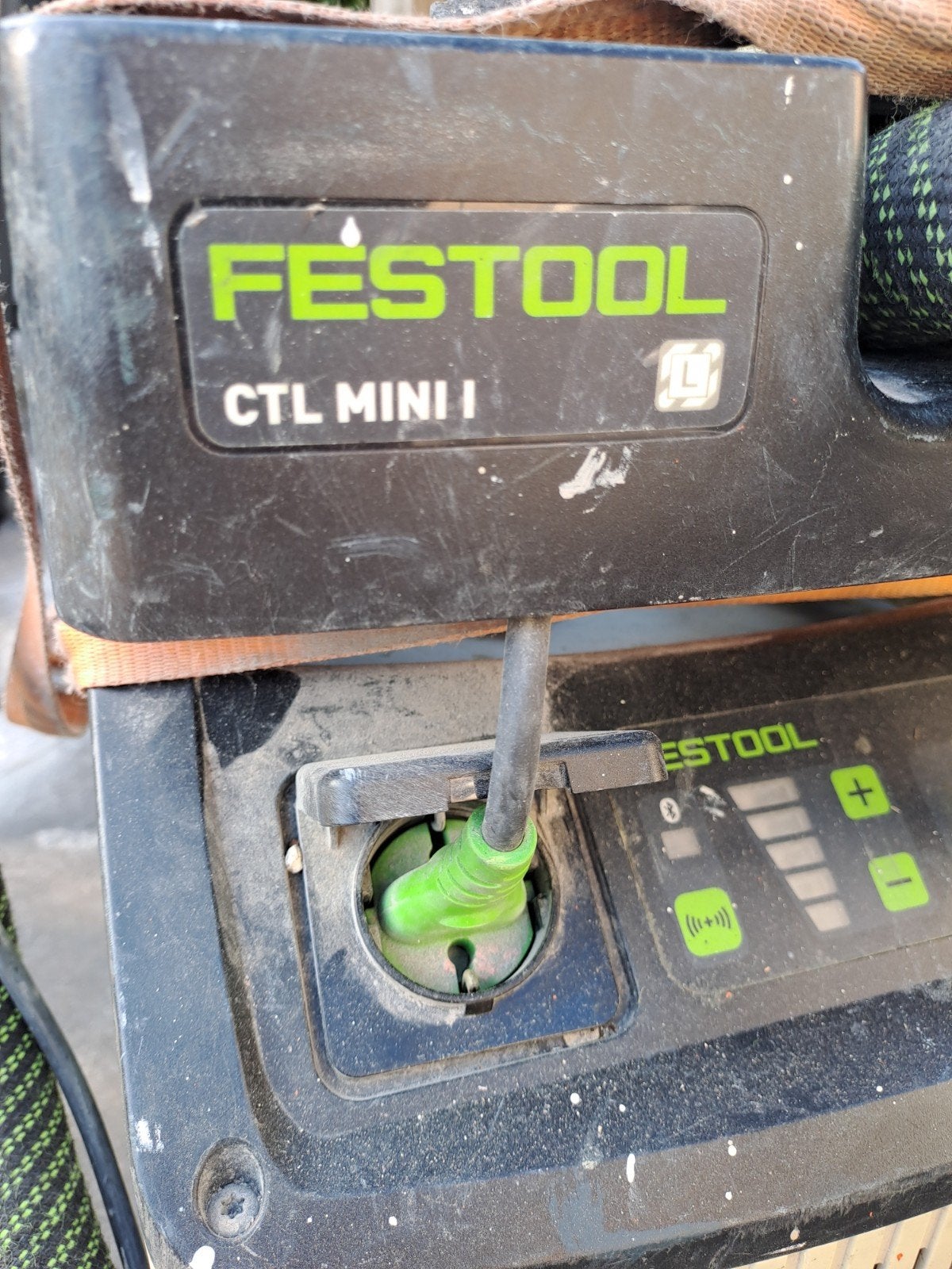 Festo CTL MINI 1 Stofzuiger met RTS400REQ Schuurmachine, Ophalen, Gebruikt, Minder dan 600 watt, Vlakschuurmachine