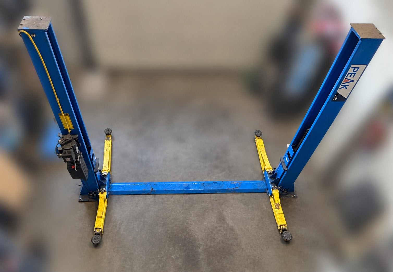 2 koloms 3500 KG hefbrug, Auto diversen, Ophalen, Zo goed als nieuw