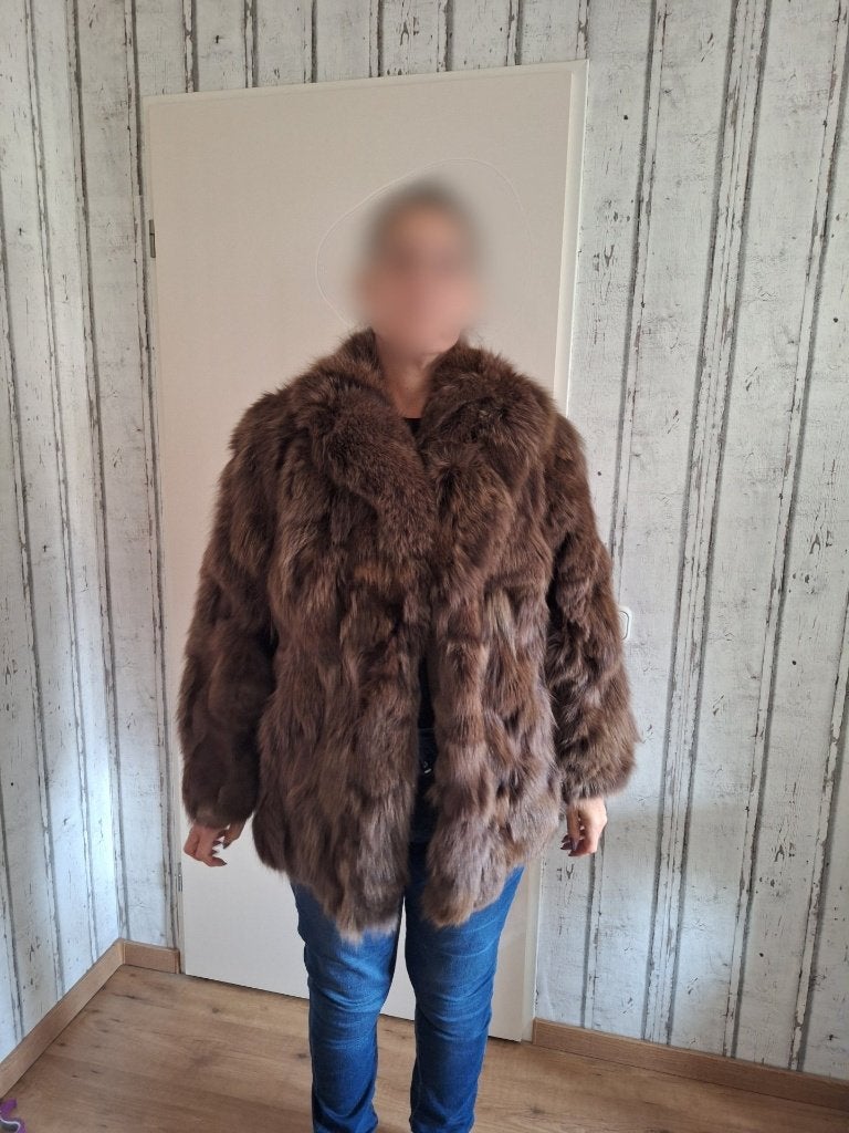 Zachte dikke fluffy vos bontjas, maat L, 42-44, Ophalen of Verzenden, Zo goed als nieuw, Maat 42/44 (L), Bruin