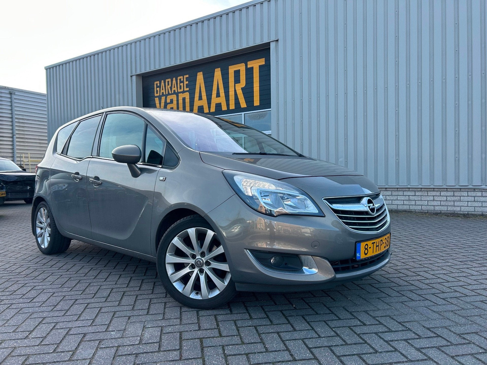 Opel Meriva 1.4 Turbo Cosmo LPG | LEER | NAVI | STOELVERW |, Auto's, Opel, Voorwielaandrijving, Gebruikt, 4 cilinders, Bruin