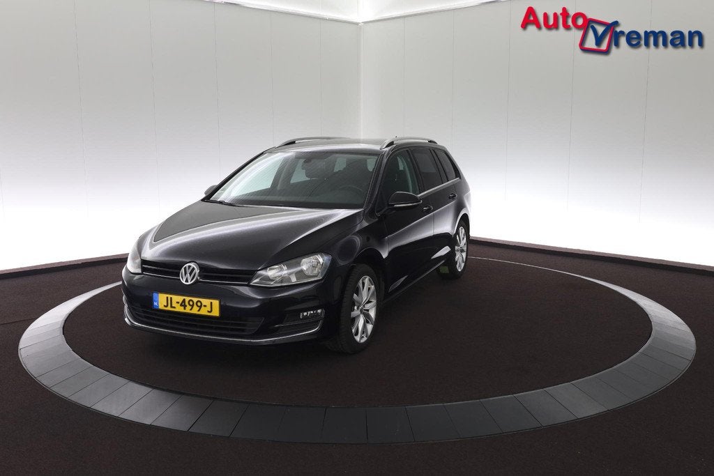 Volkswagen Golf Variant 1.4 TSI Connected Series, 125 pk, Gebruikt, 4 cilinders, Leder en Stof