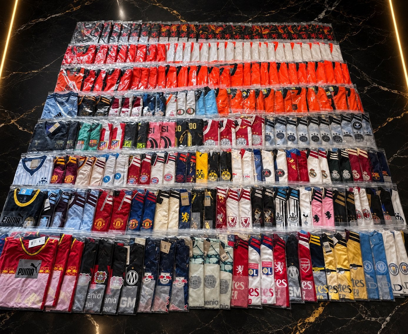 Grote collectie voetbalshirts - Nieuw in verpakking, Maat M, Ophalen of Verzenden, Nieuw, Shirt