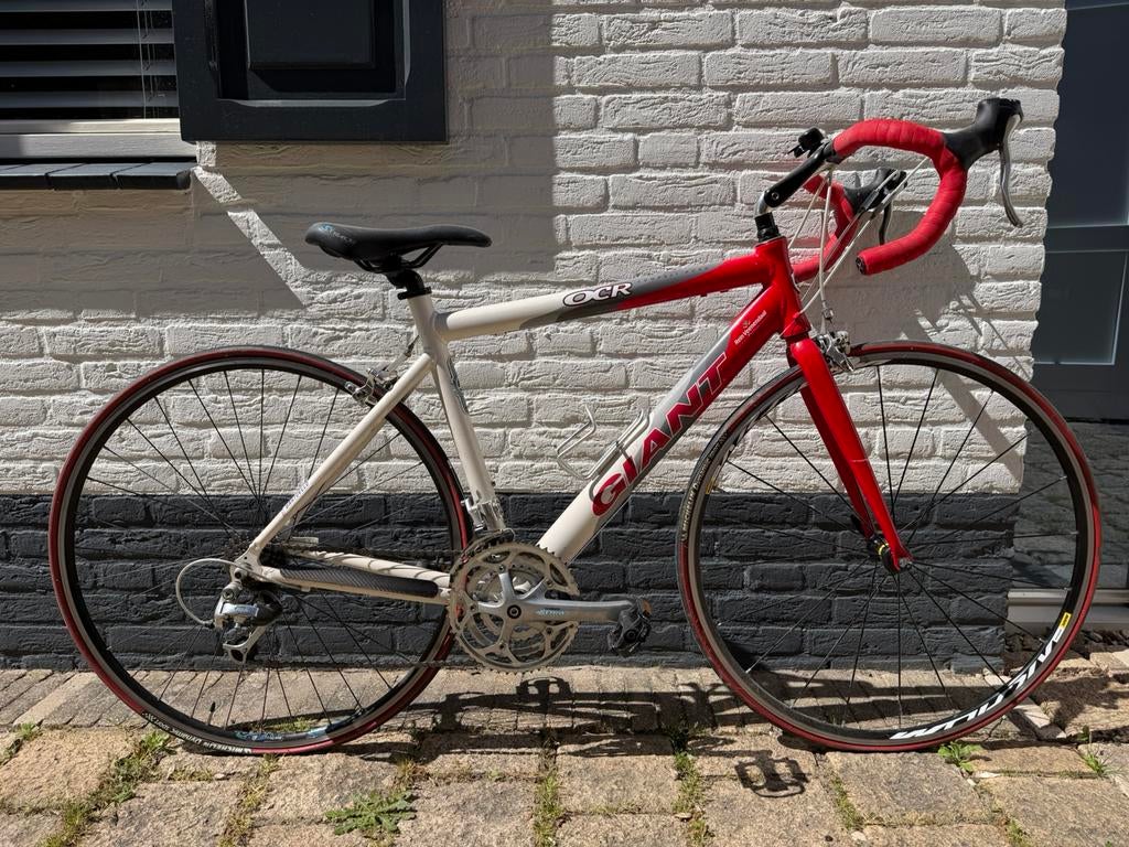 Dames wielrenfiets / racefiets, Fietsen en Brommers, Fietsen | Racefietsen, Aluminium, Zo goed als nieuw, Meer dan 20 versnellingen