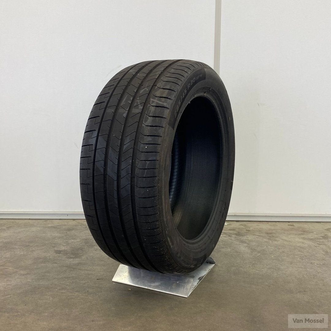 Pirelli P Zero Elect RO 255/50/R20 - 285/45/R20 109W, Auto-onderdelen, Banden en Velgen, Gebruikt, 255 mm, -, -