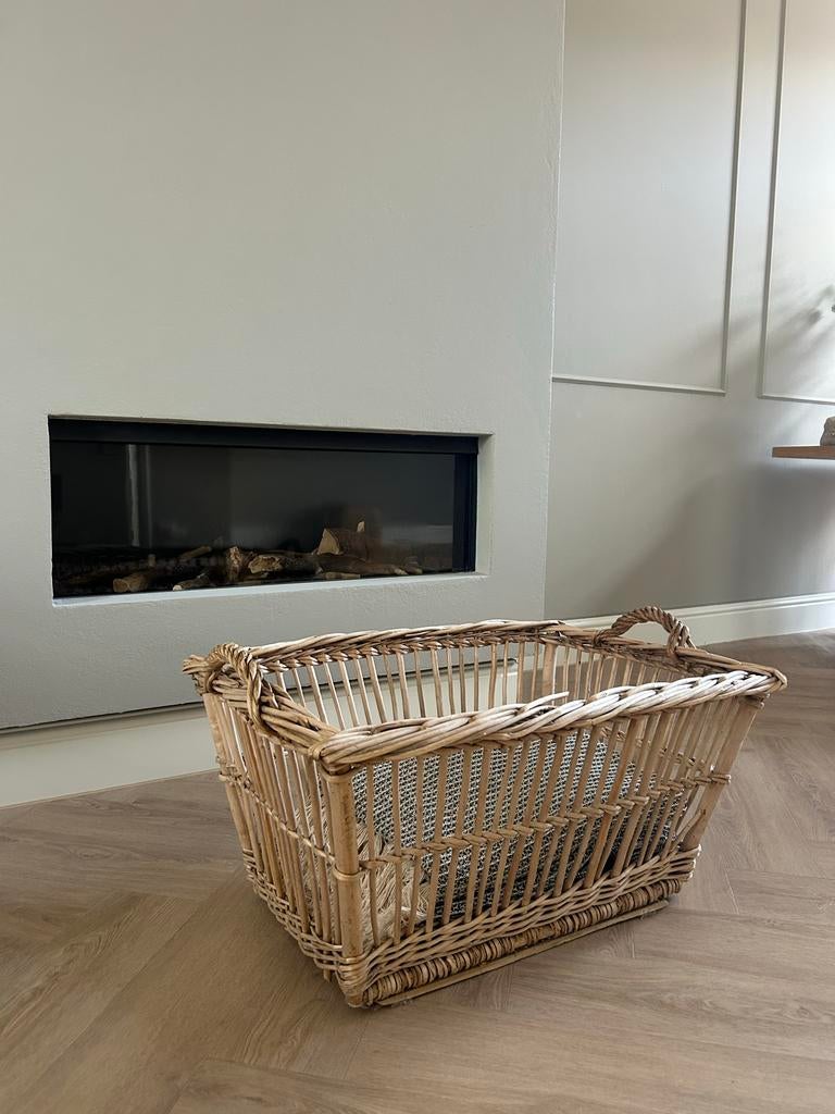 Grote rieten mand - Perfect voor opslag of decoratie, Ophalen, Mand, Zo goed als nieuw, Riet
