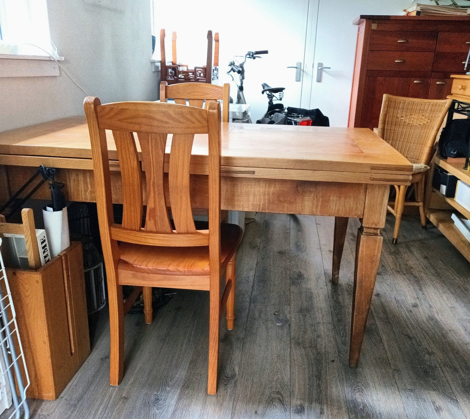 Uitschuifbare eettafel van hout, Huis en Inrichting, Tafels | Eettafels, Ophalen, Gebruikt, 100 tot 150 cm, 50 tot 100 cm