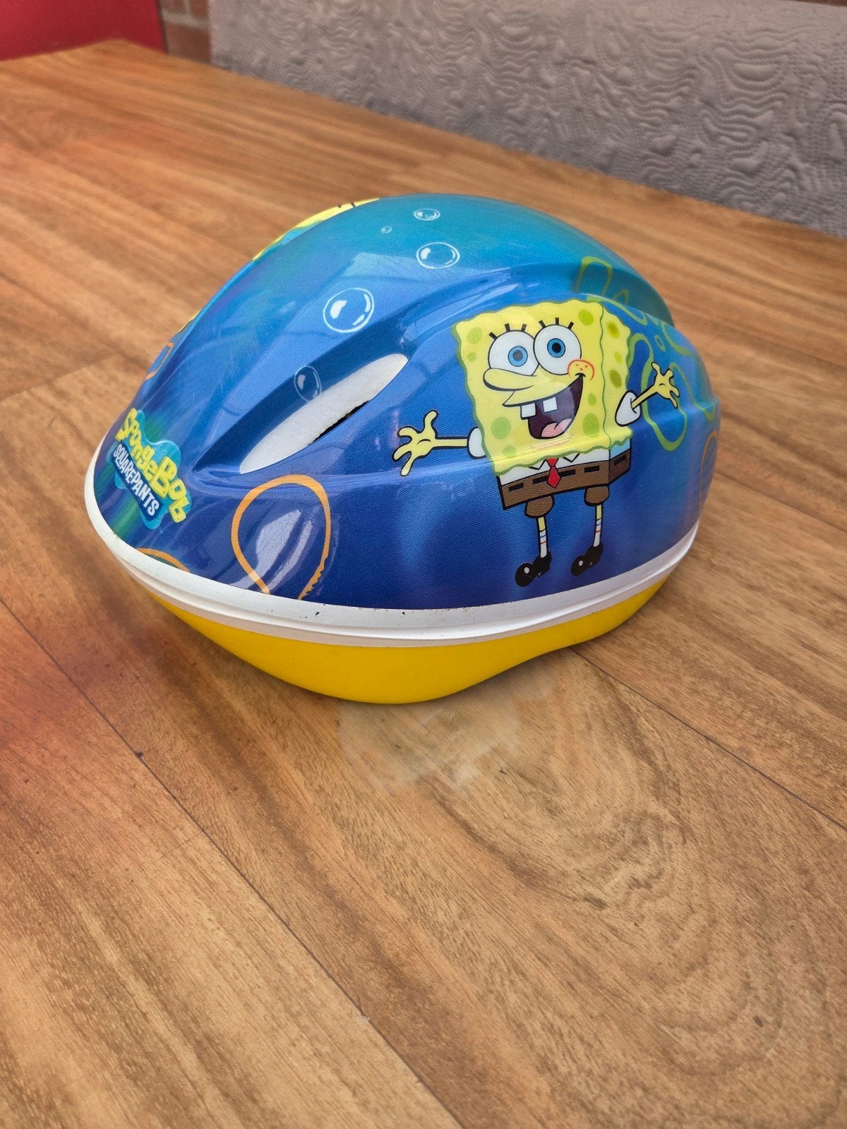 SpongeBob Fietshelm voor Kinderen - Maat 52/56, Fietsen en Brommers, Fietsaccessoires | Fietshelmen, Gebruikt, Unice, Jongen of Meisje