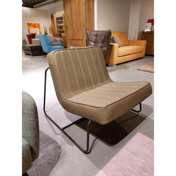 Rex fauteuil in Toledo leder Liver nu voor €259,-, Ophalen, Nieuw, 75 tot 100 cm, Leer