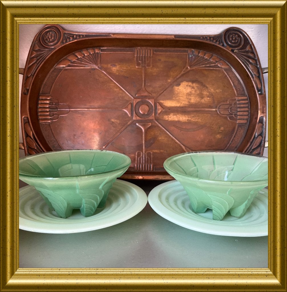 Twee art deco schaaltjes met schoteltjes, Antiek en Kunst, Antiek | Glas en Kristal, Ophalen of Verzenden