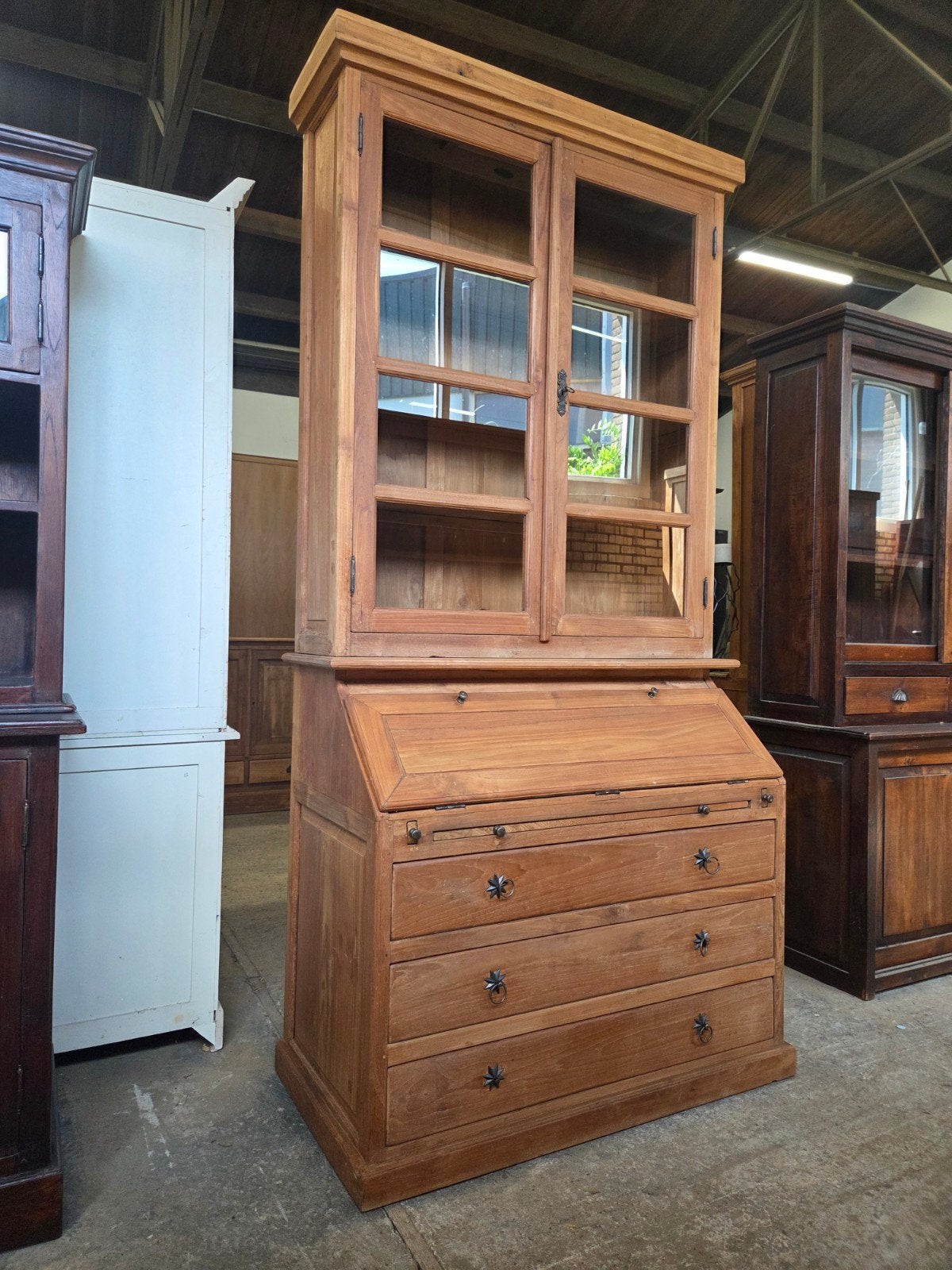 prachtige buffetkast ~ vitrinekast ~ secretaire ~ boekenkast, Huis en Inrichting, Ophalen, 100 tot 150 cm, 200 cm of meer, X