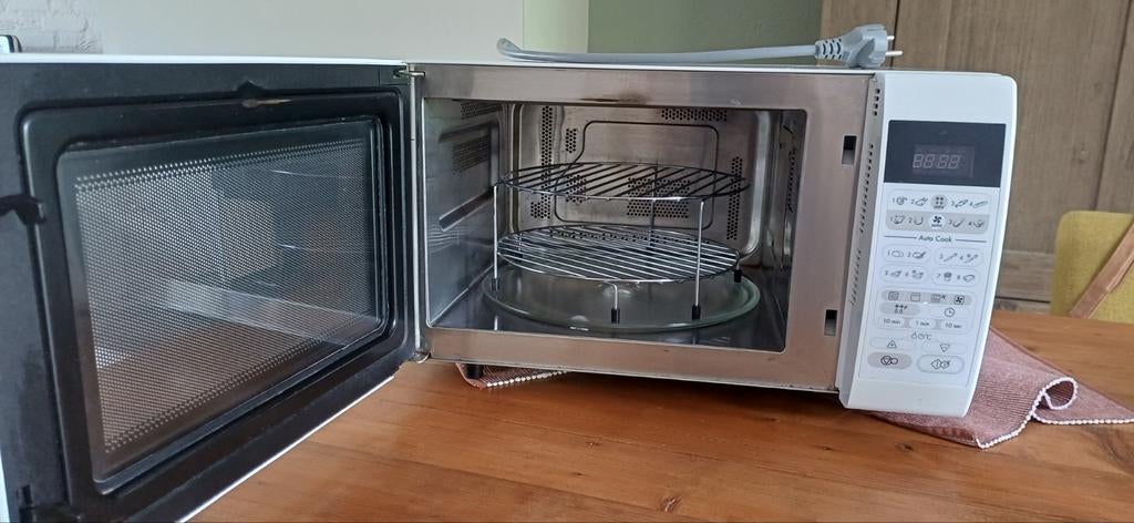 LG Combi magnetron, Ophalen, Combimagnetron, Gebruikt, 45 tot 60 cm