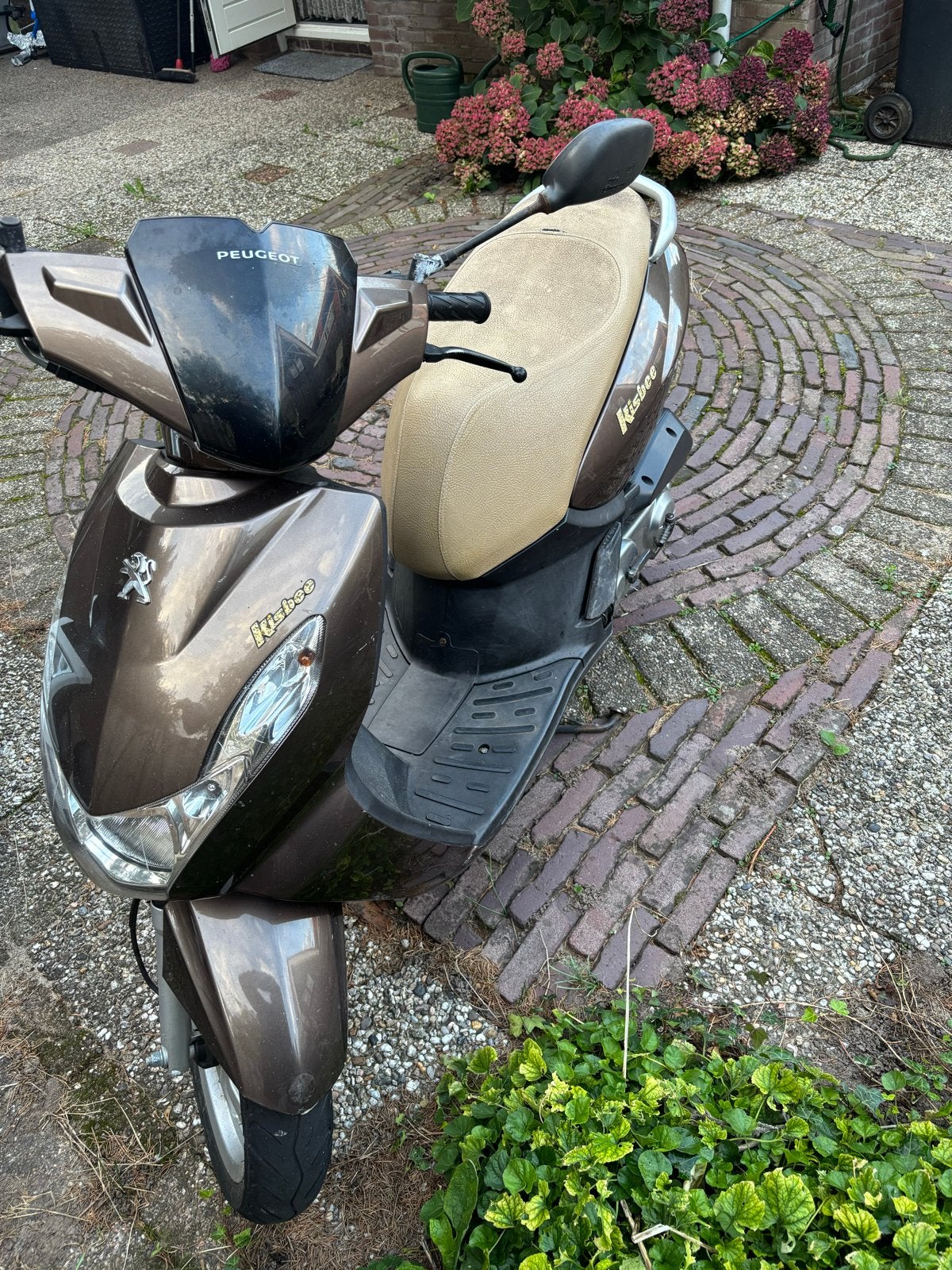Peugeot Kisbee Snor Scooter - Rijdt goed, Ophalen, Gebruikt, Benzine, Peugeot