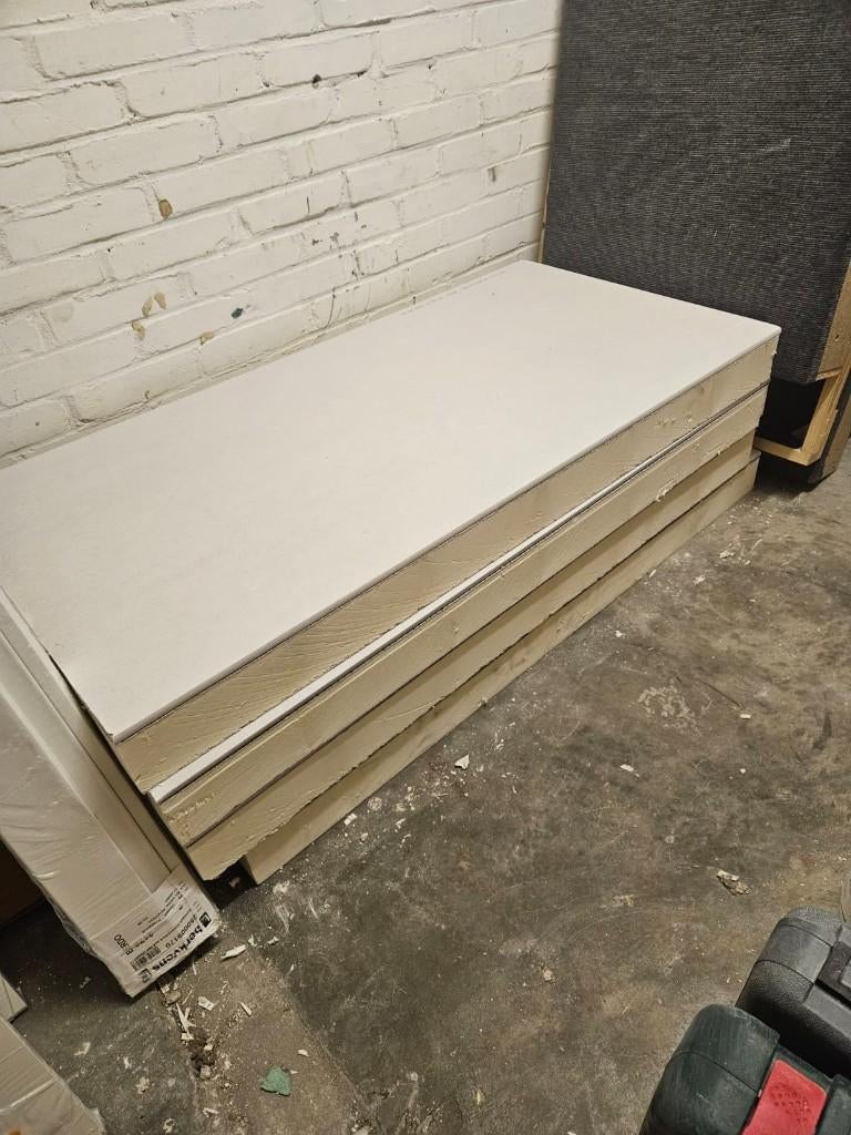 Gipsplaat PIR+Gips AK 1200x600x80+12,5mm Rd:3.65 4STUKS, Doe-het-zelf en Verbouw, Platen en Panelen, Ophalen, Zo goed als nieuw