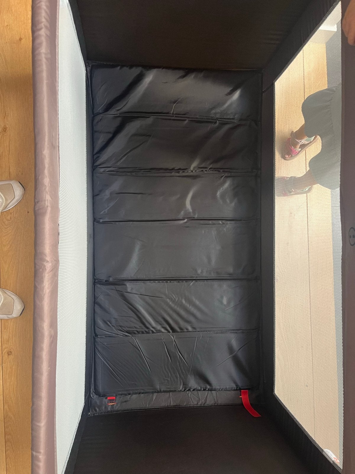 Qute campingbed met extra matras - Makkelijk op te zetten, Ophalen, Gebruikt, Reisbedje