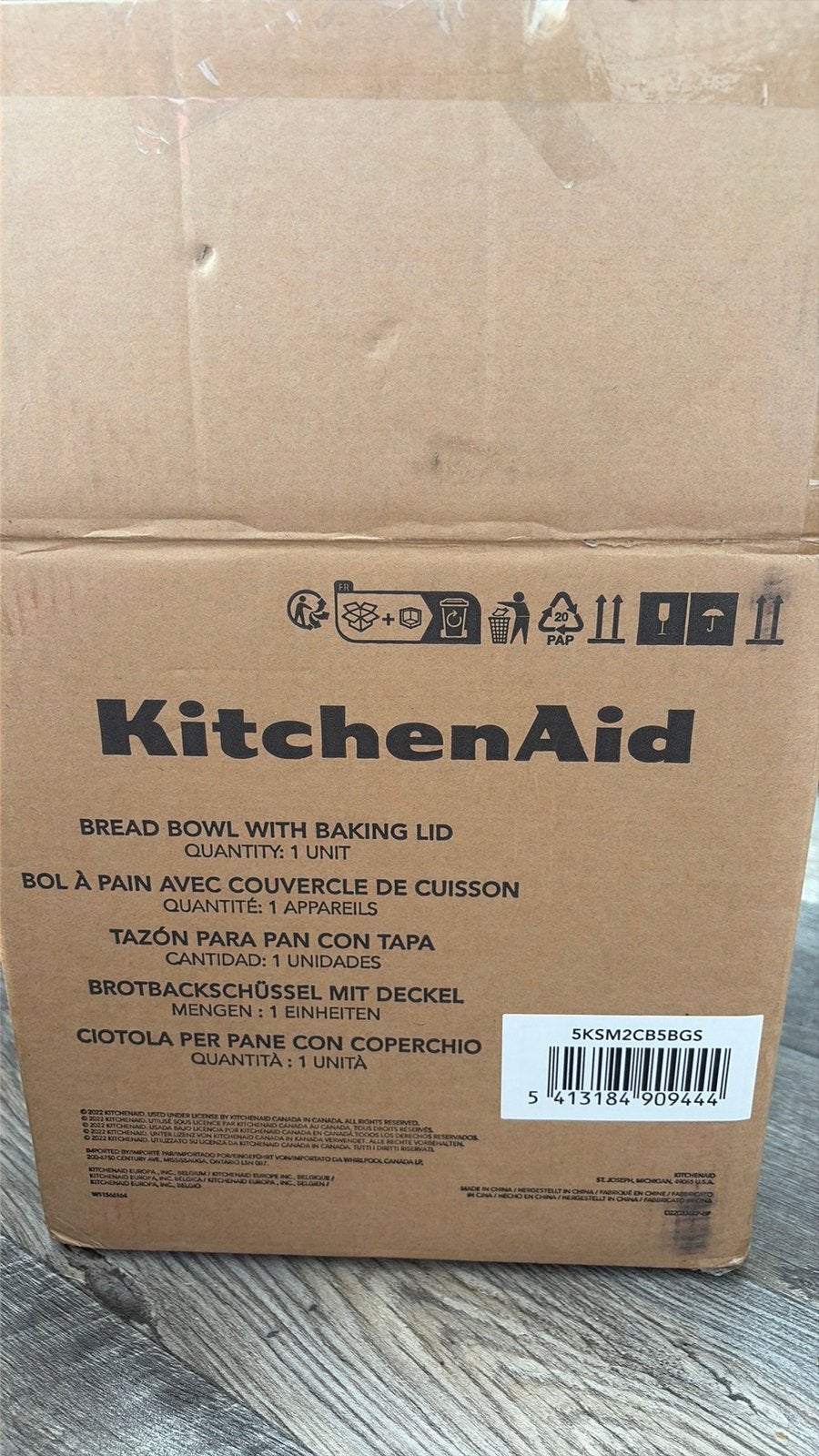 GLOEDNIEUW KitchenAid Broodkom met Bakdeksel 4,7OL, 4 liter of meer, Ophalen of Verzenden, Nieuw, 3 snelheden of meer