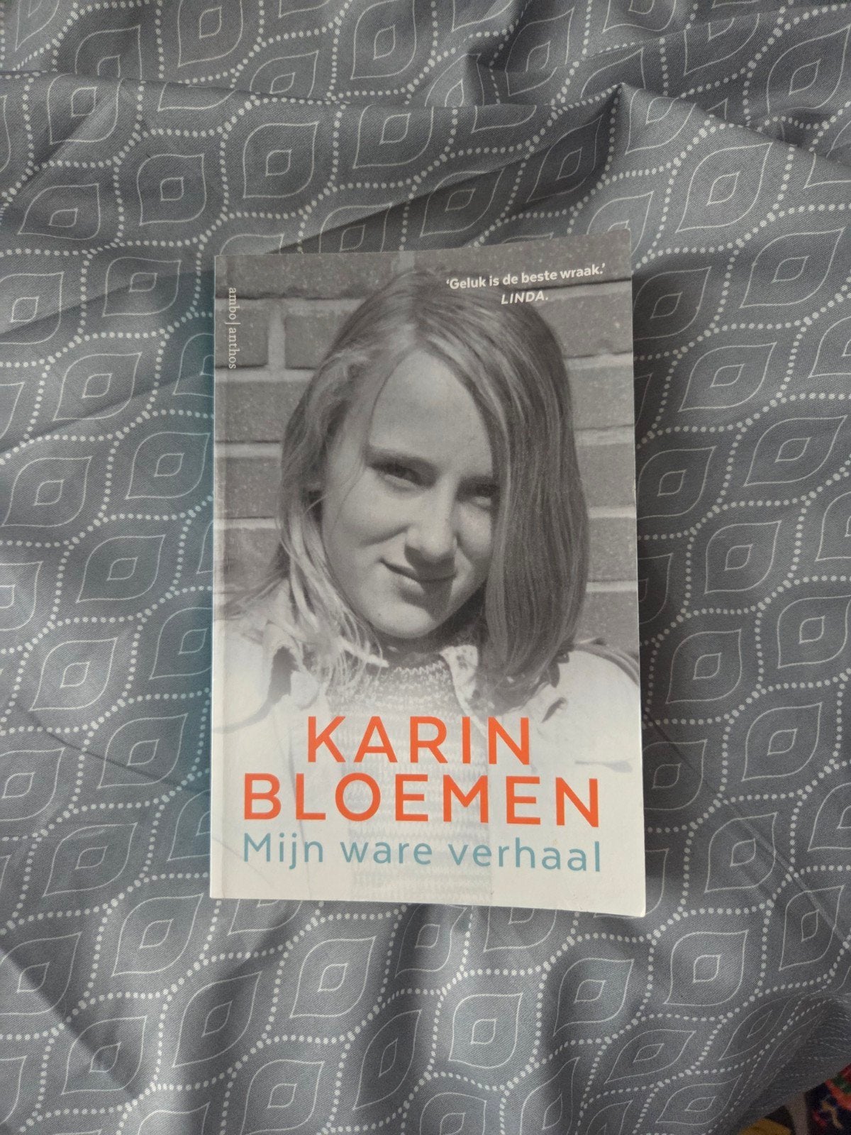 Karin Bloemen - Mijn ware verhaal (biografie), Ophalen of Verzenden, Zo goed als nieuw, Karin Bloemen, Kunst en Cultuur