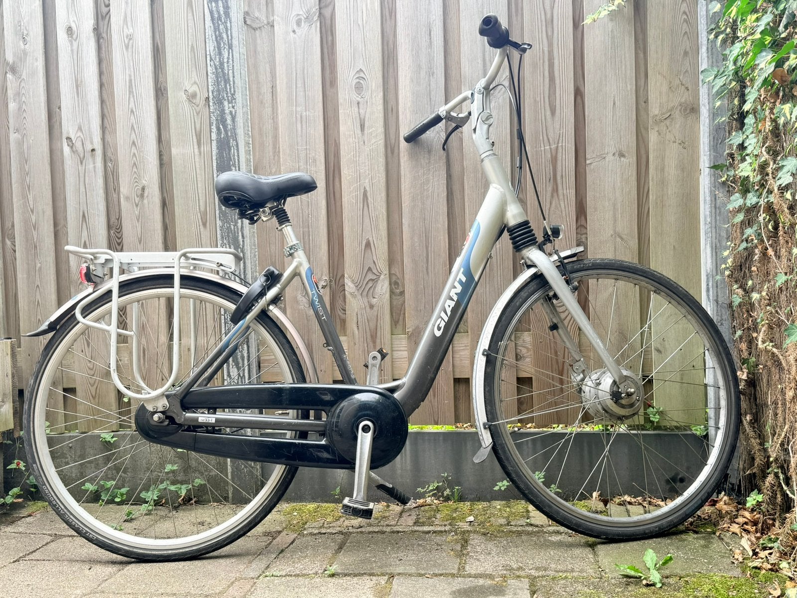 Prima Giant Twist maat M, 53 tot 56 cm, Ophalen, Gebruikt, Giant