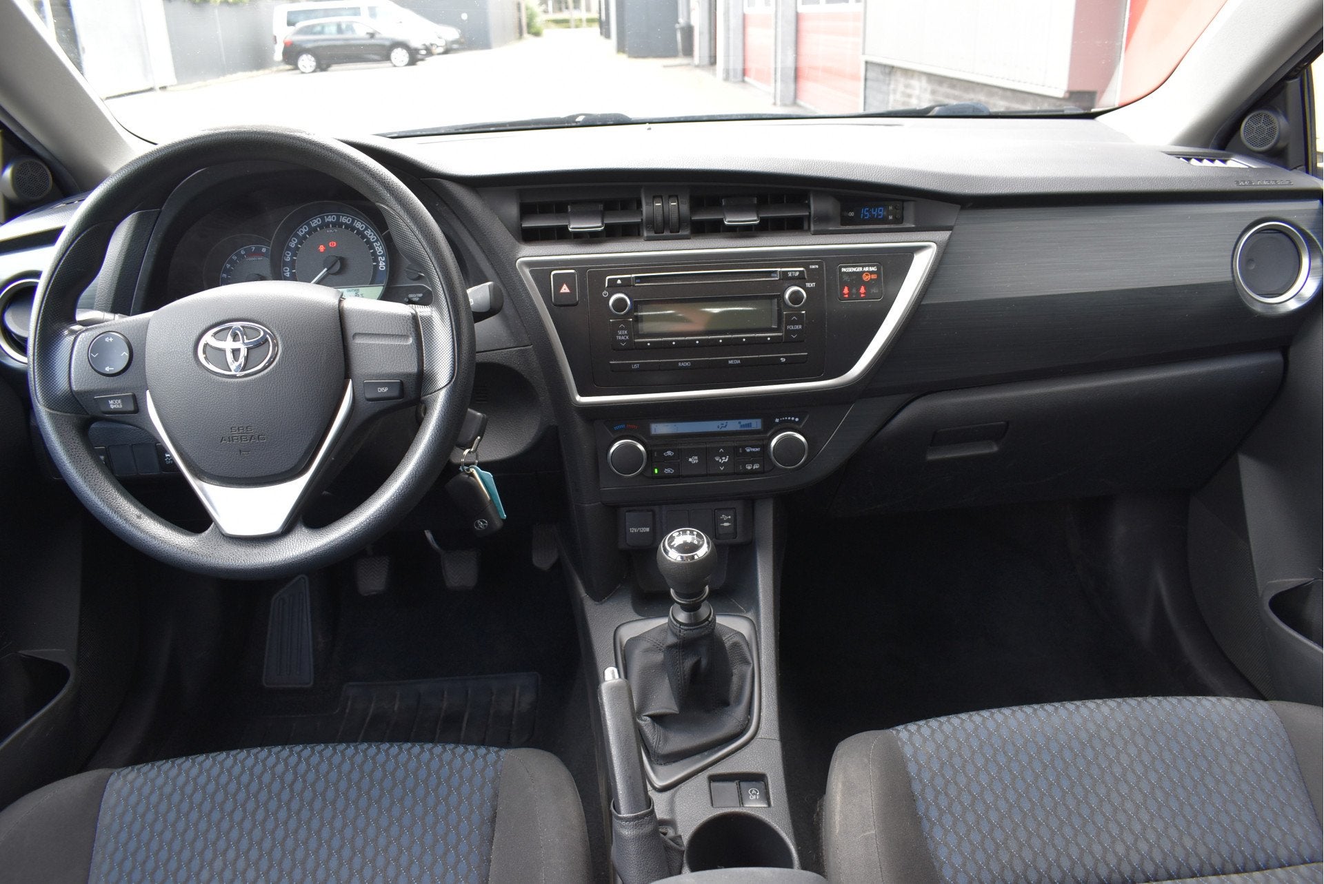 Toyota Auris Touring Sports 1.3 Comfort NL-auto, 06/2026 beu, Auto's, Toyota, Voorwielaandrijving, Euro 5, Gebruikt, 4 cilinders