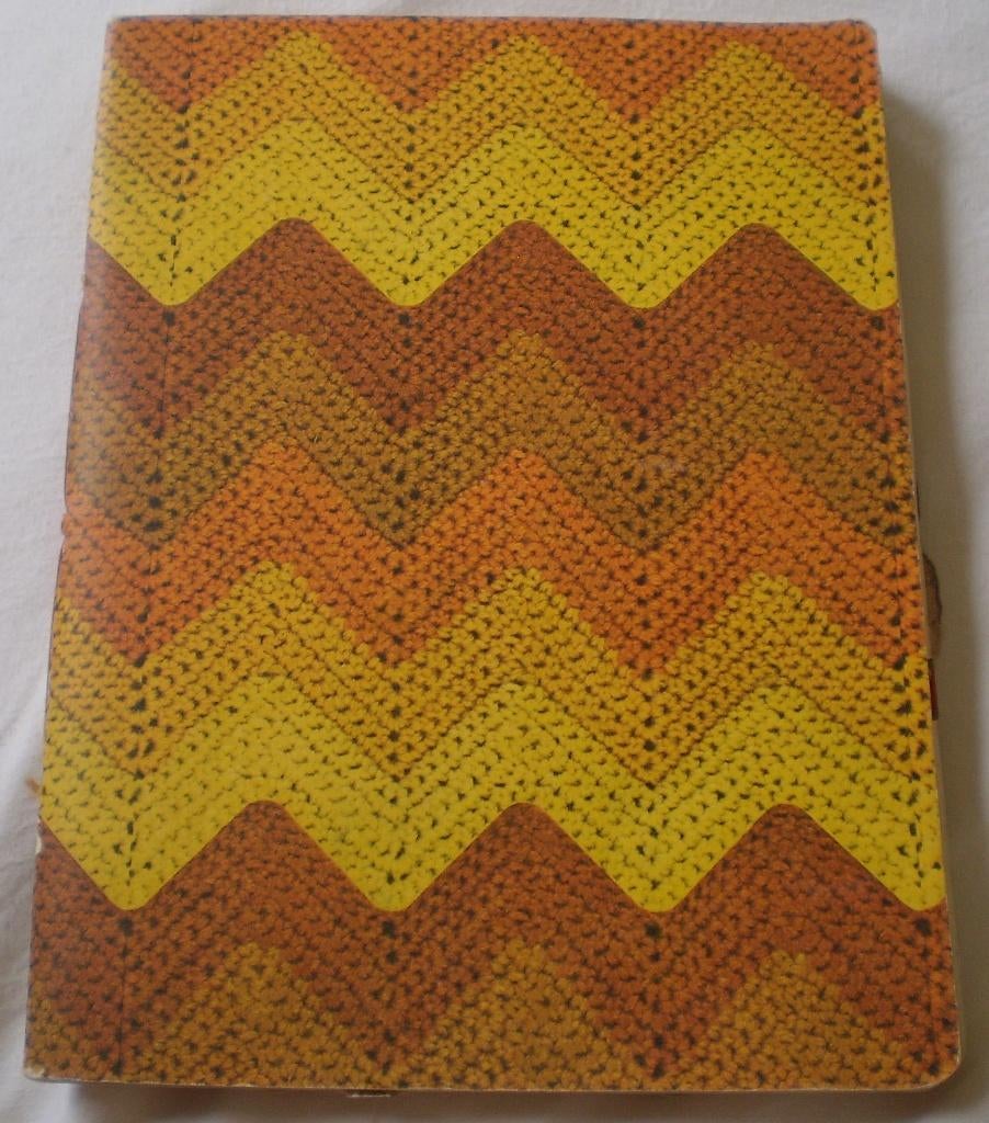Schrift met Honderden Sigarenbandjes, Ophalen of Verzenden, Zo goed als nieuw, Sigarenbandjes