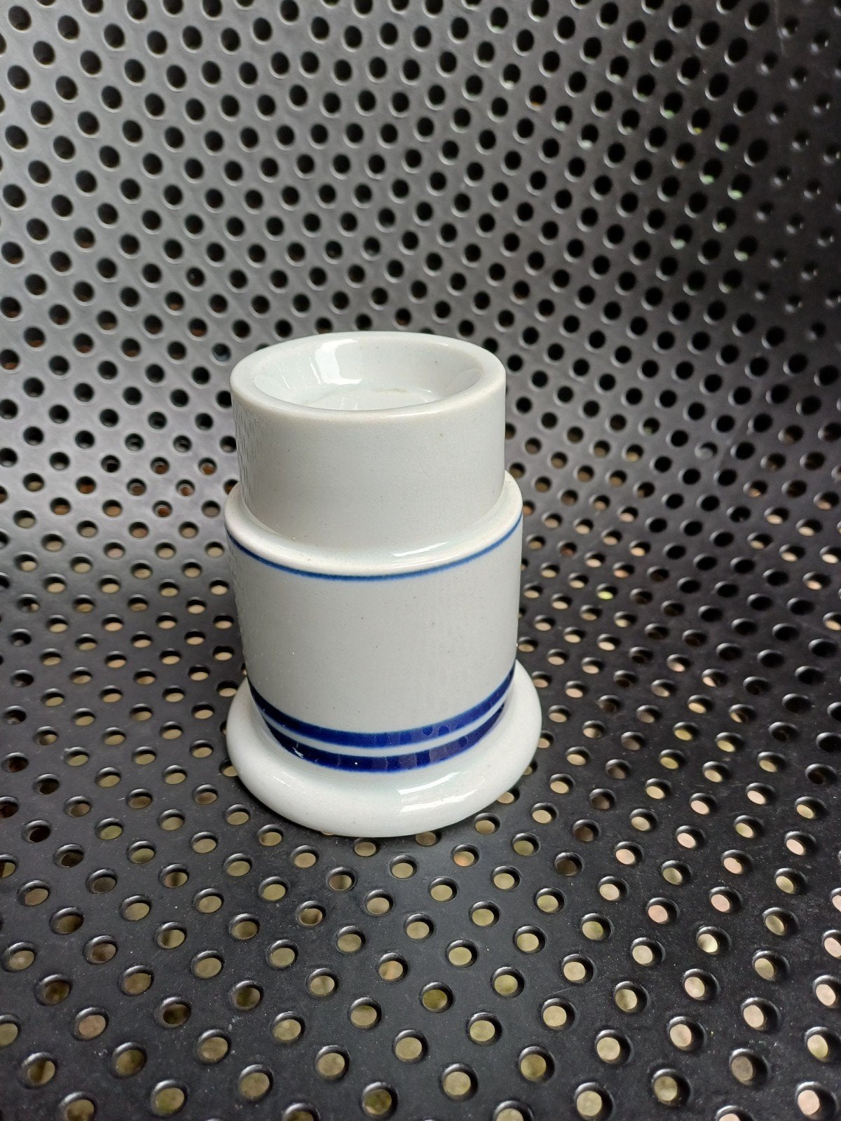 Deens Dansk wit blauw design porselein kandelaar vaasje, Ophalen of Verzenden, Keramiek of Aardewerk