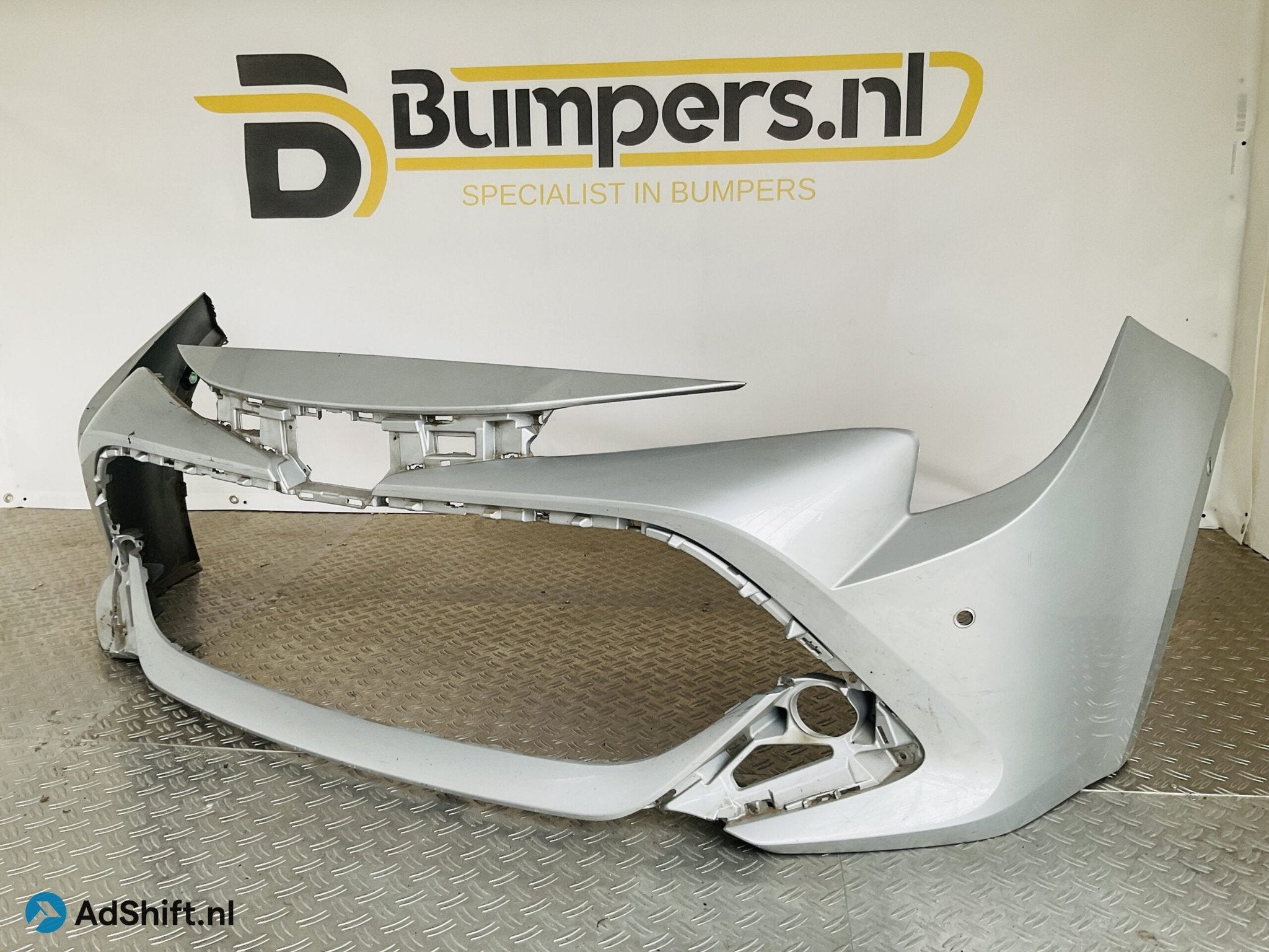 Bumper Toyota Corolla 6xpdc 2018-2024 52119-02P40 Voorbumper, Bumper