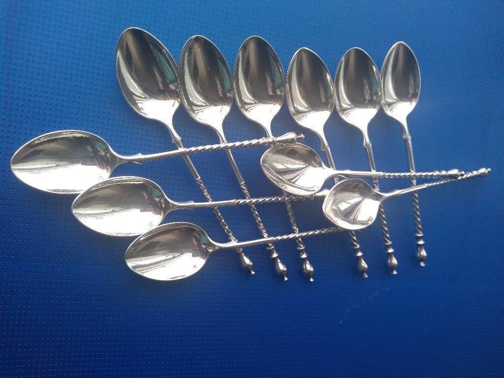 Theelepels, gemerkt Christofle in de kom., Verzenden