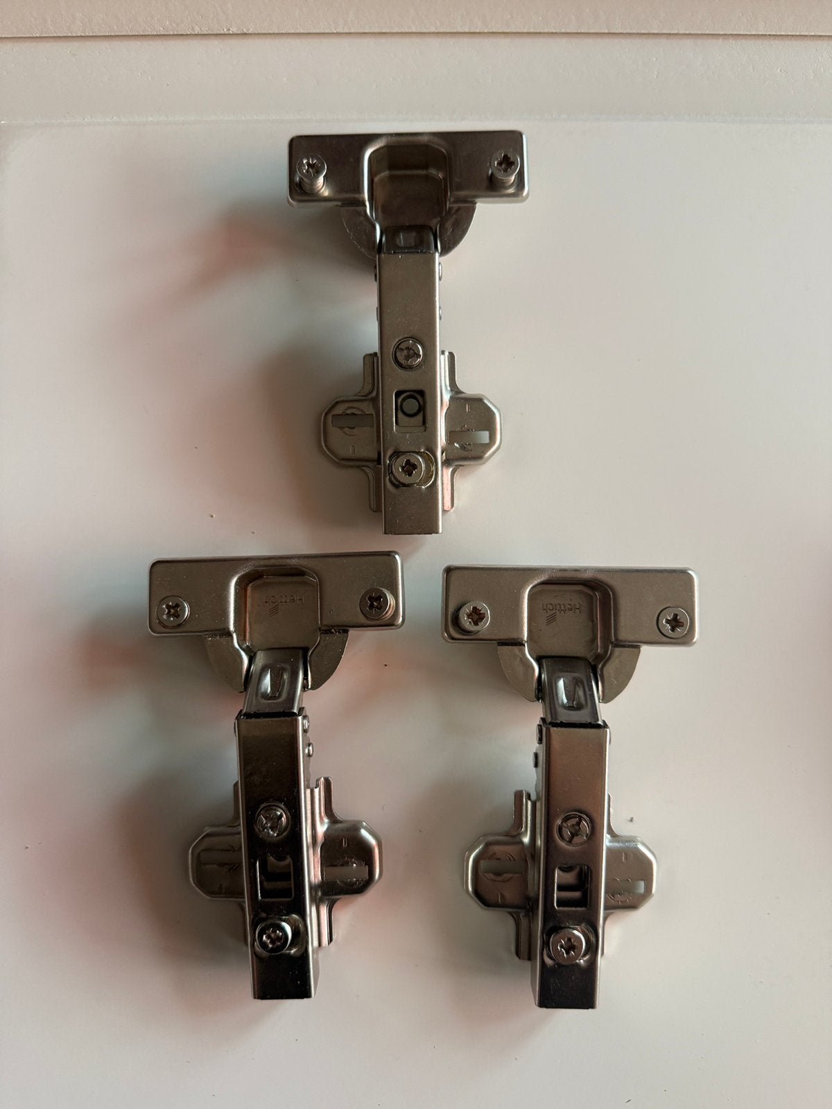 3x Hettich scharnieren, Ophalen of Verzenden, Zo goed als nieuw, Overige materialen