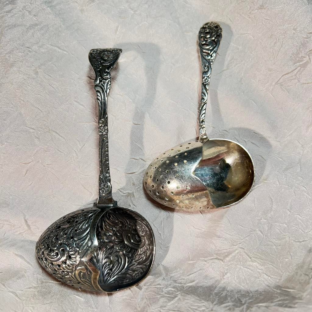 2 x theezeefje Gero en Sola, prijs per stuk, Antiek en Kunst, Ophalen of Verzenden