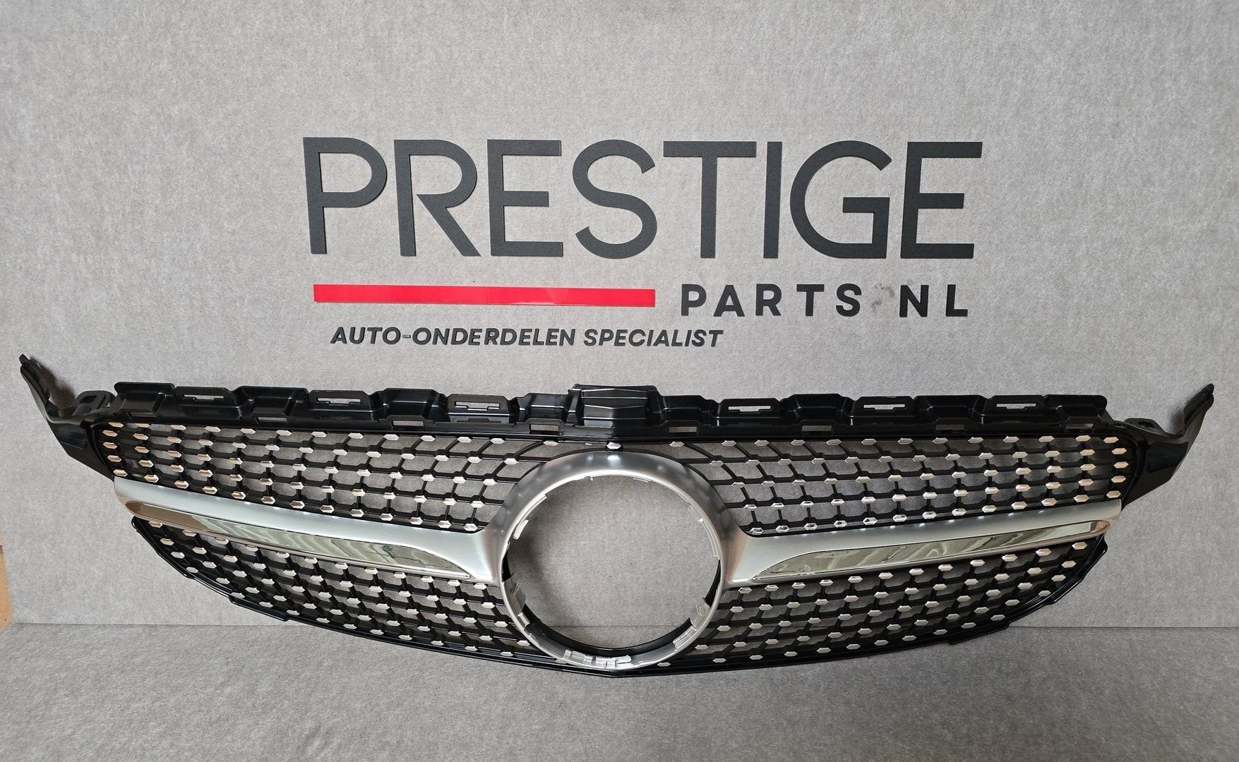 Grill Grille Mercedes C CLASSE W205 DIAMOND AMG LINE NIEUW, -, Nieuw, Ophalen of Verzenden, -