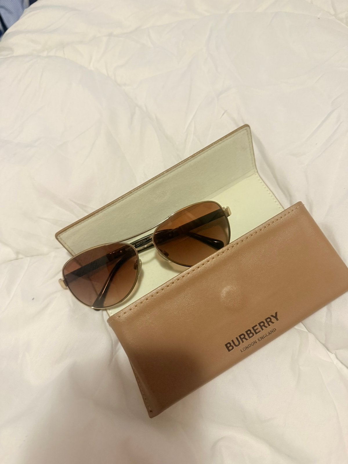 burberry zonnebril, Ophalen of Verzenden, Zo goed als nieuw, Zwart, Overige merken