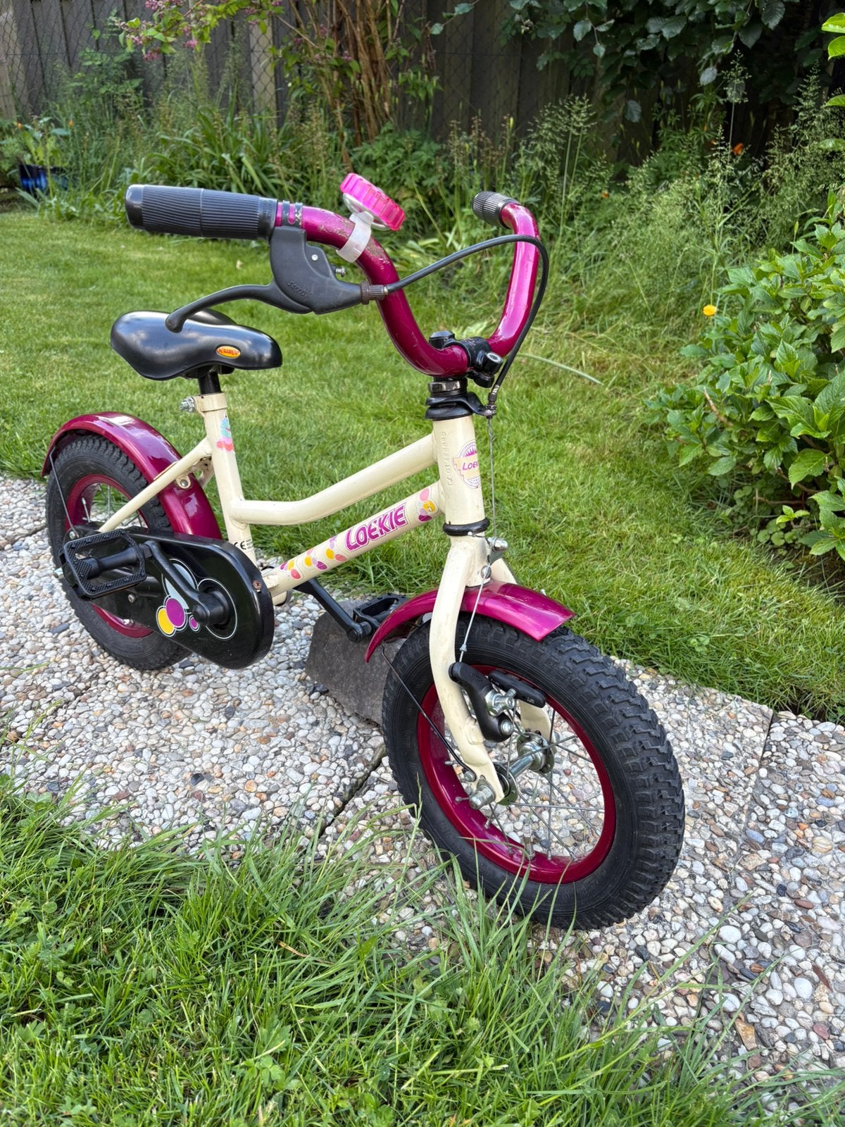 Loekie 12 inch kinderfiets rijklaar, Minder dan 47 cm, Ophalen, Gebruikt, Staal