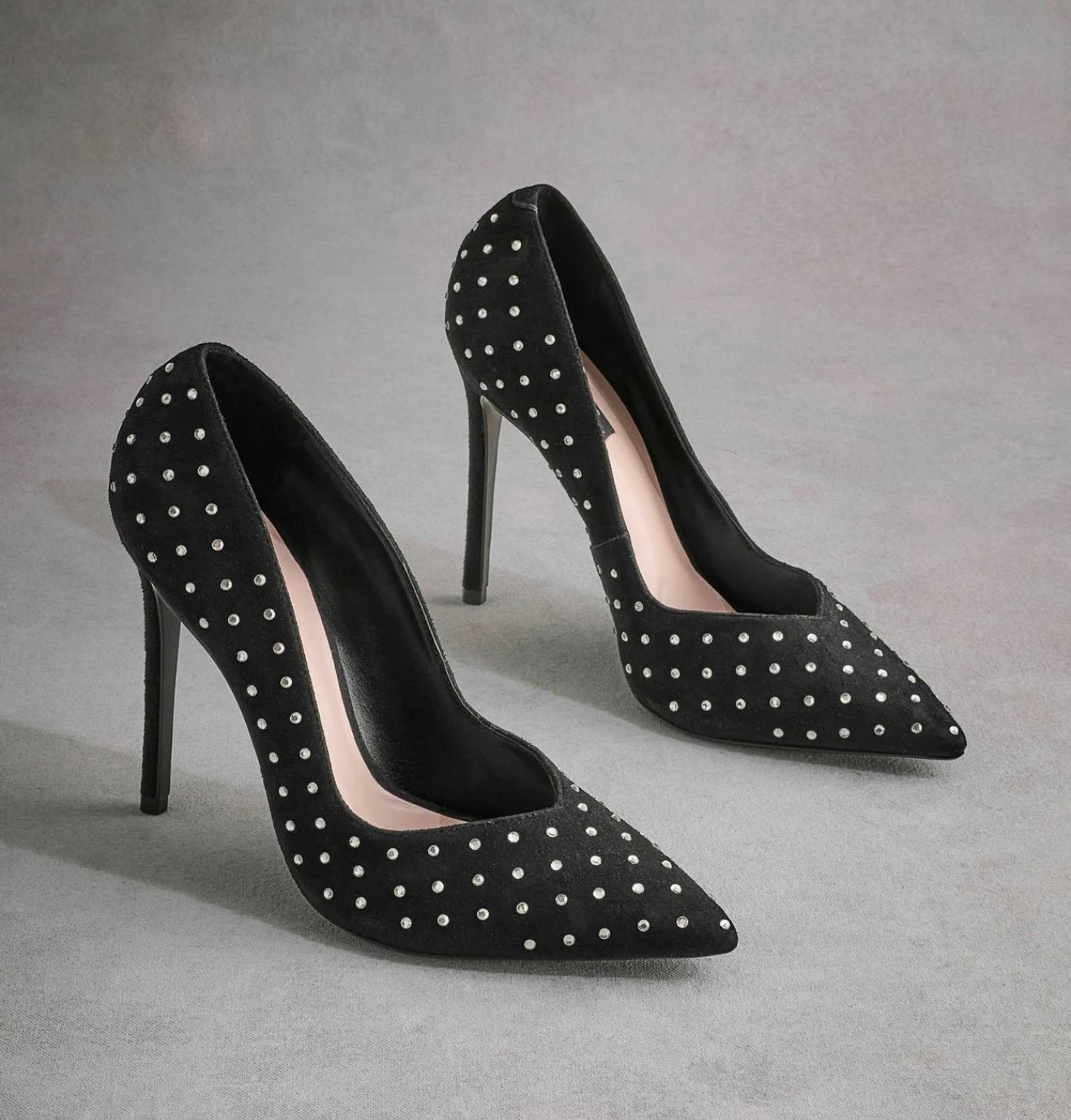 Tabitha Simmons Next Zwarte Pumps met Studs, Kleding | Dames, Schoenen, Nieuw, Pumps, Zwart, Ophalen of Verzenden