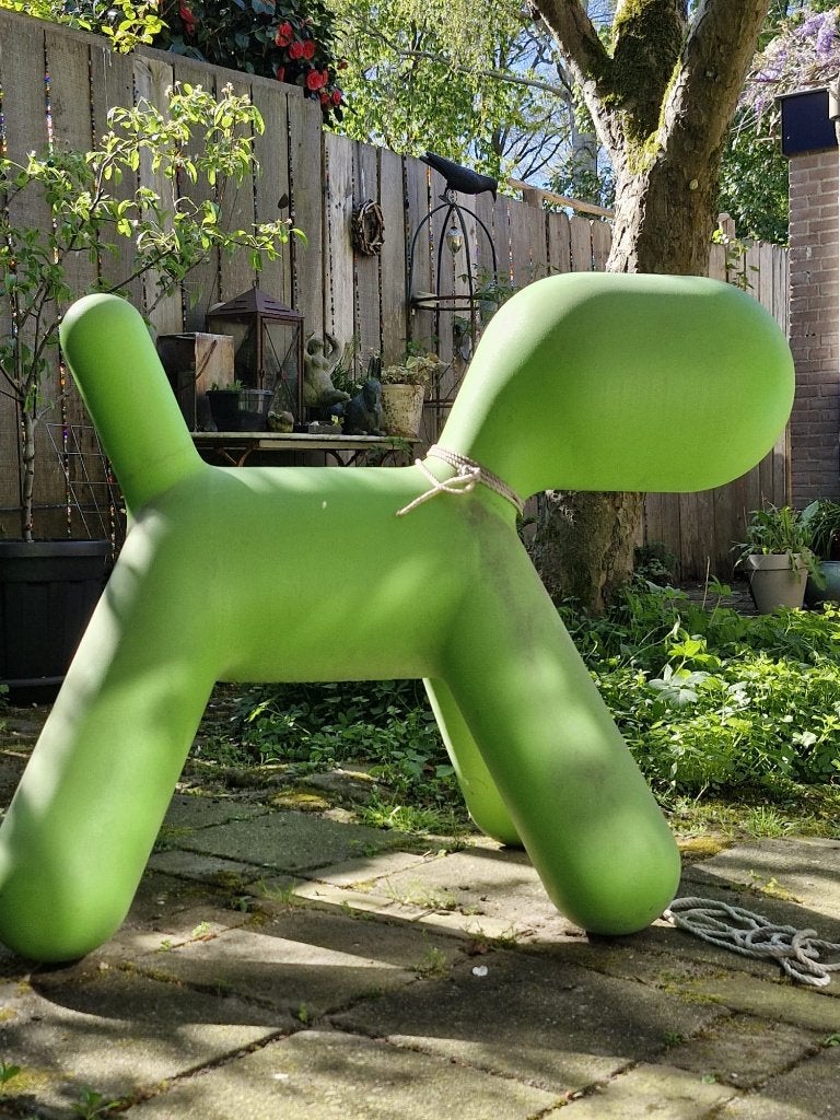 Eero Aarnio Magis design kinderstoel/speelobject: Puppy, Ophalen, Gebruikt