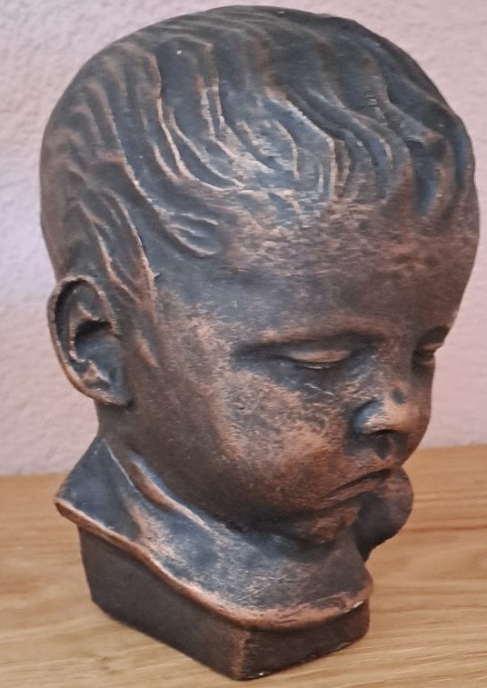 Vintage Buste van een Kind - Bronskleurig. Kinderkopje, Overige onderwerpen, Minder dan 20 cm, Ophalen of Verzenden, Steen of Keramiek
