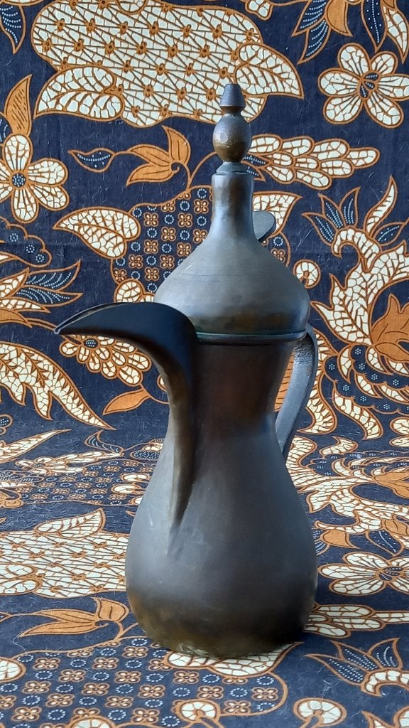 Antieke Oosterse dallah of koffiepot van koper 25,8 cm., Antiek en Kunst, Antiek | Koper en Brons, Ophalen of Verzenden, Koper