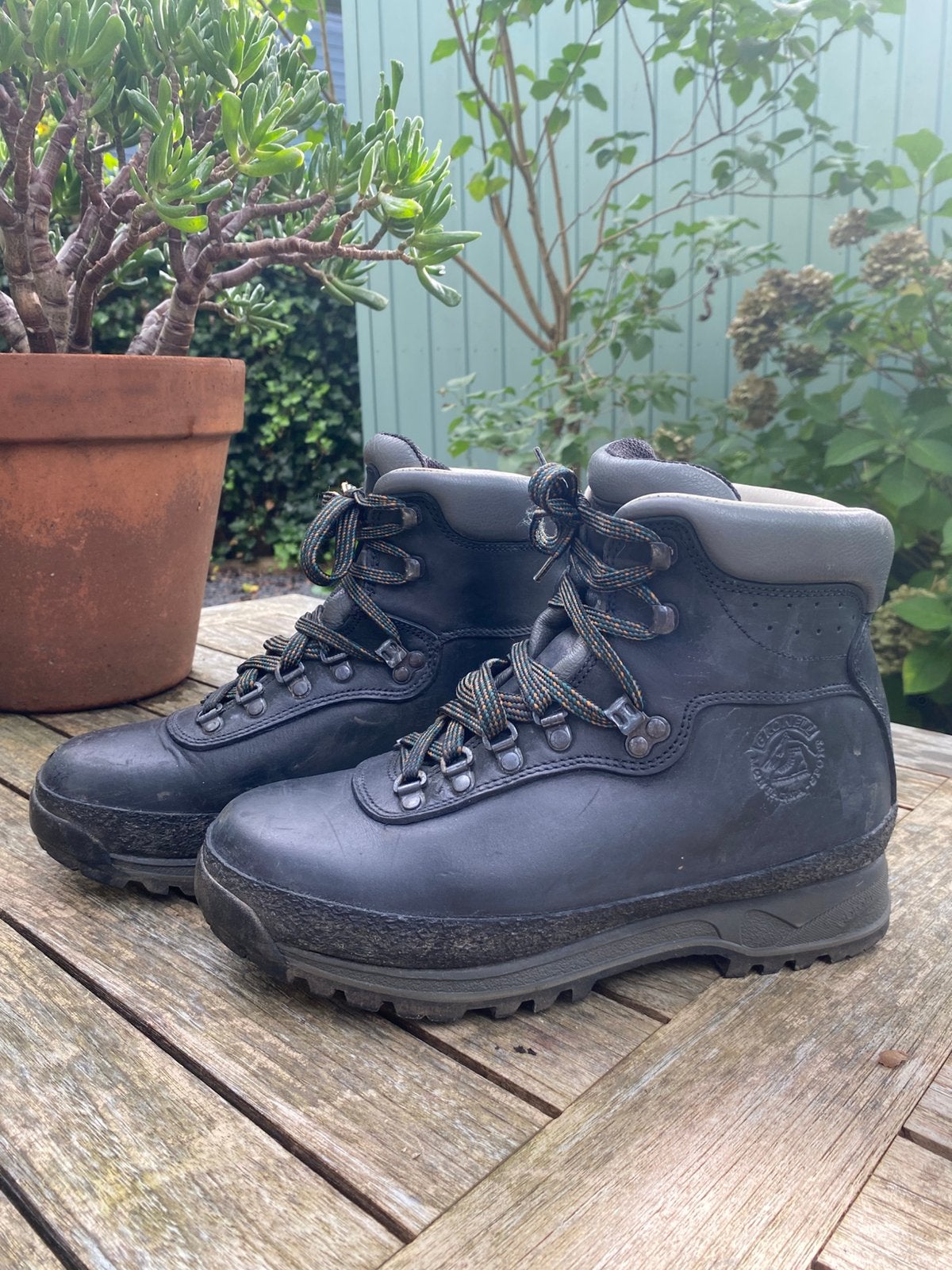 Gronell lederen bergschoenen – Vibram – Made in Italy, Ophalen of Verzenden, Zo goed als nieuw, Schoenen