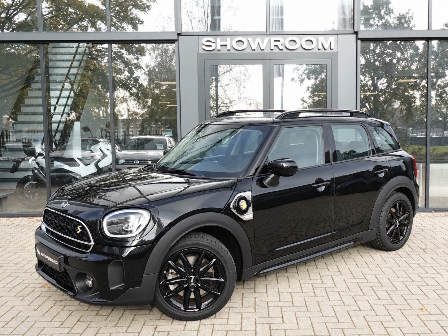 MINI Countryman 1.5 Cooper S E ALL4 Classic KEYLESS CAM ACC, Auto's, Automaat, Dealer onderhouden, Gebruikt, Zwart