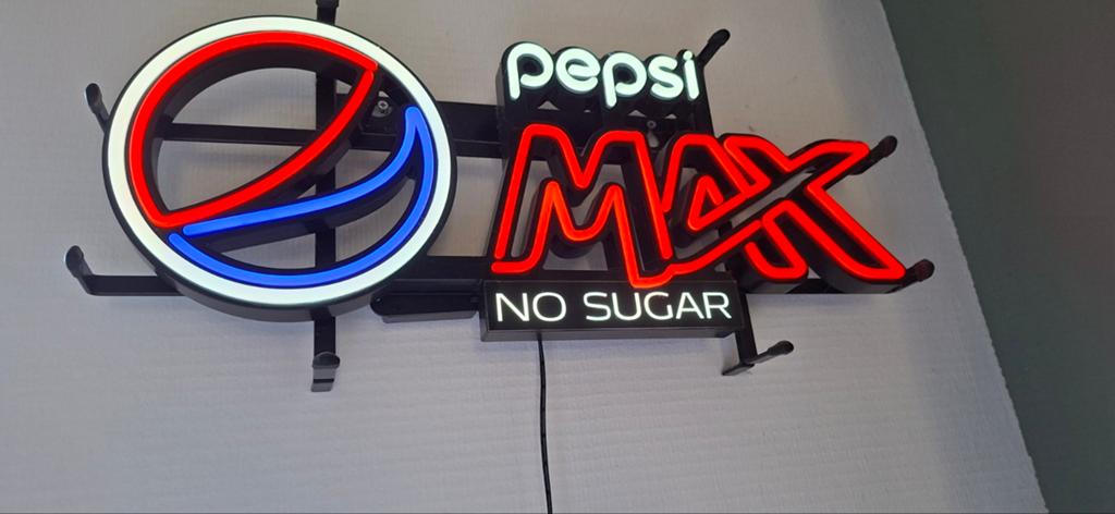 Pepsi Max Reclame Lamp, Ophalen, Zo goed als nieuw, Lichtbak of (neon) lamp