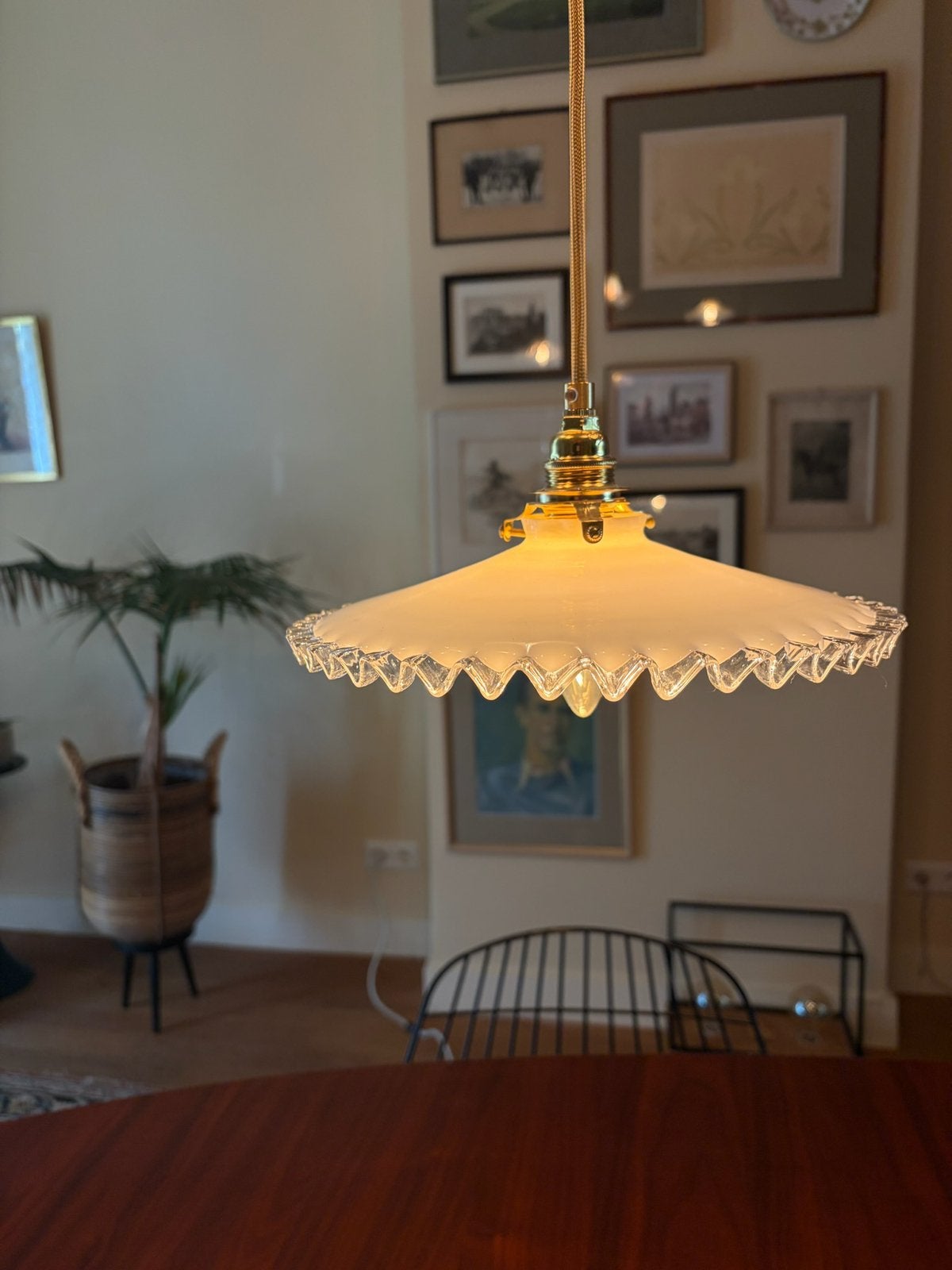 Antieke Franse opaline pie crust lampenkap Art Deco jaren 30, Ophalen of Verzenden, Zo goed als nieuw, Glas