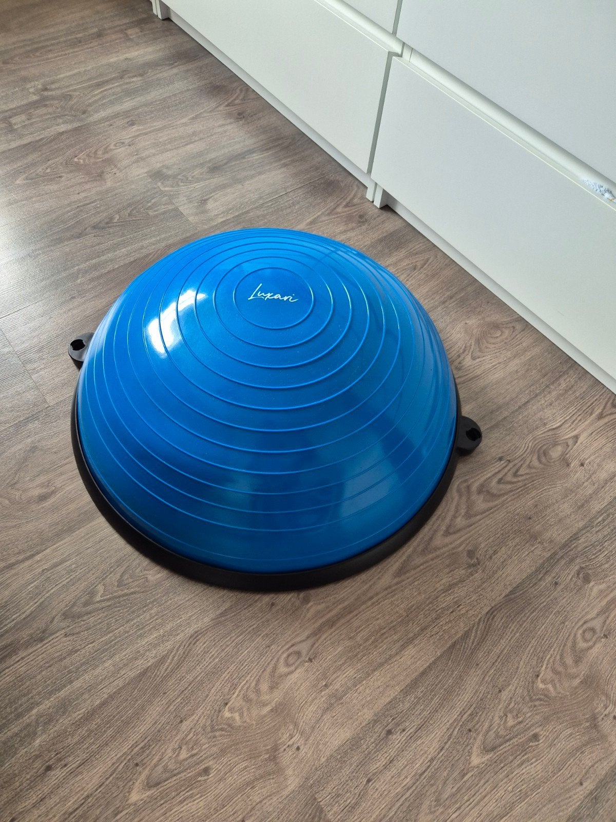 Luxari bosu ball  balanstrainer balansbal 57cm, Ophalen, Gebruikt, Fitnessbal