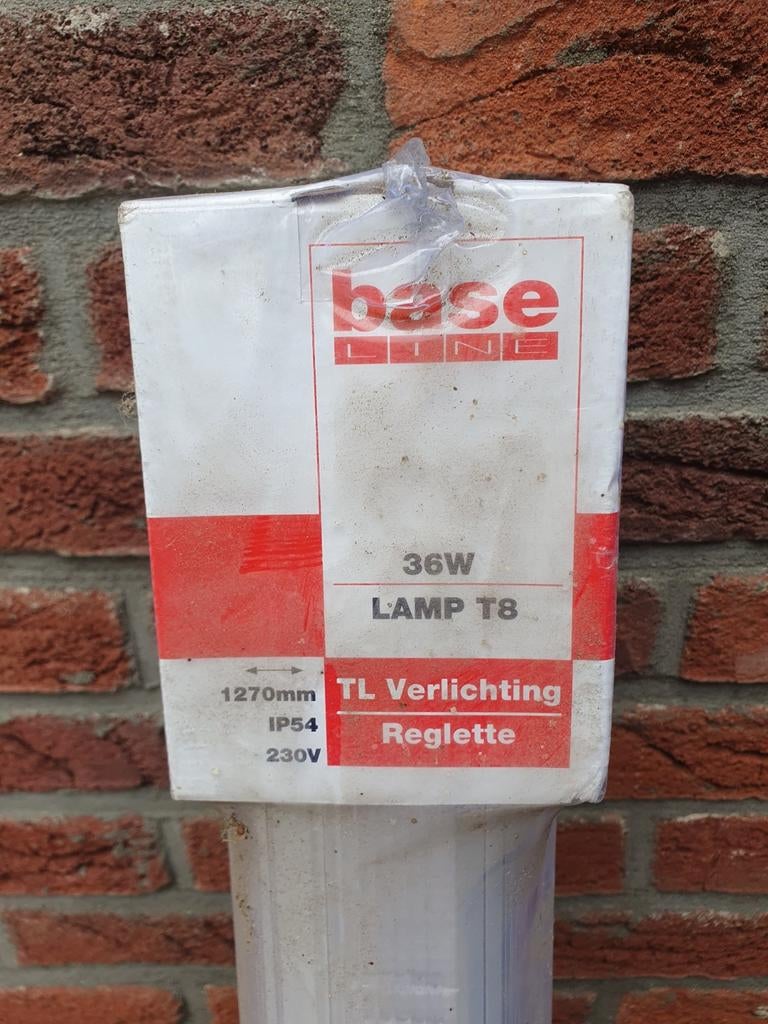 Nieuwe TL buis 36W T8 1270mm, Ophalen