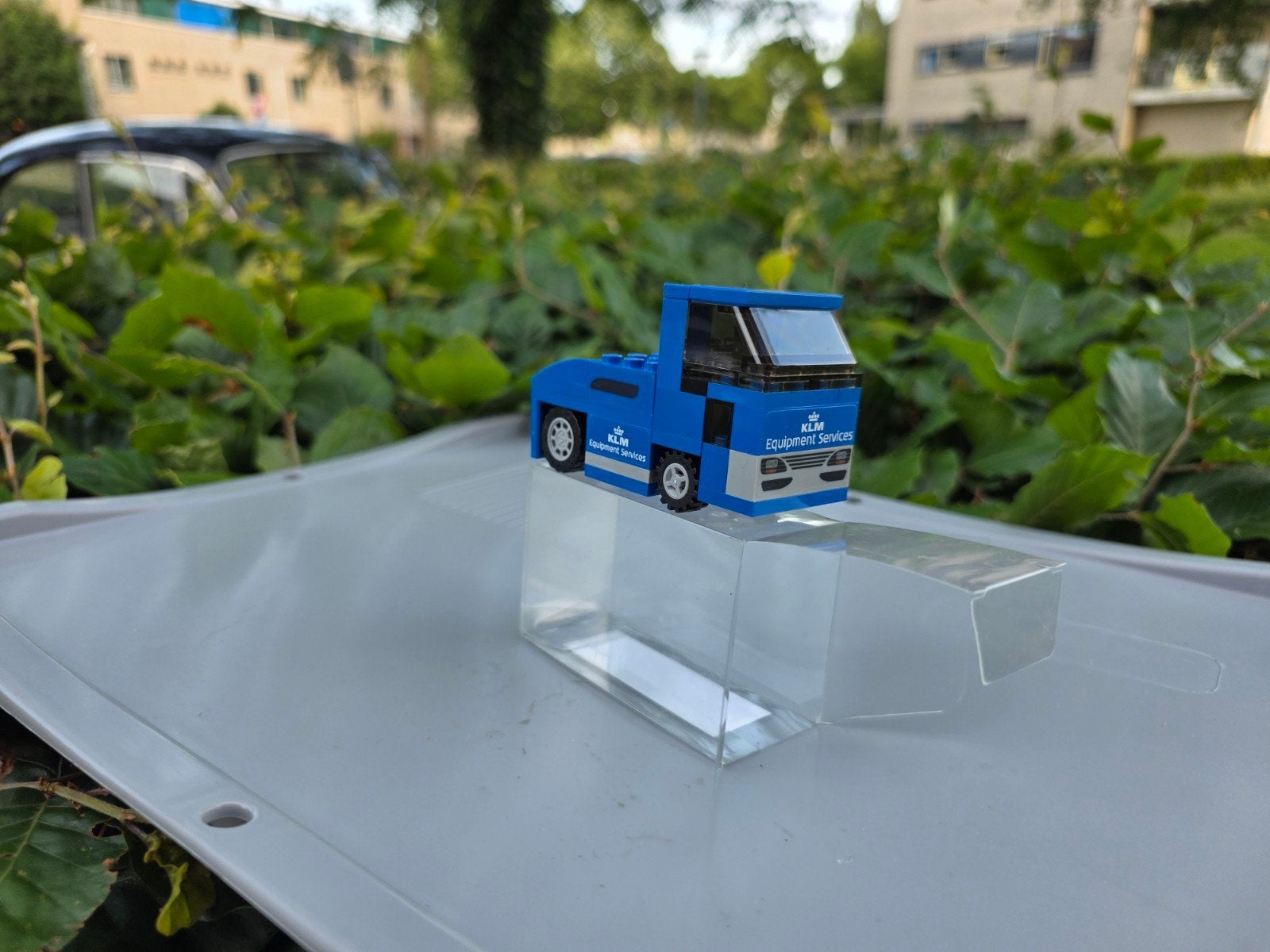 Lego KLM Equipment Services vrachtwagen, Overige thema's, Lego, Nieuw, Ophalen of Verzenden