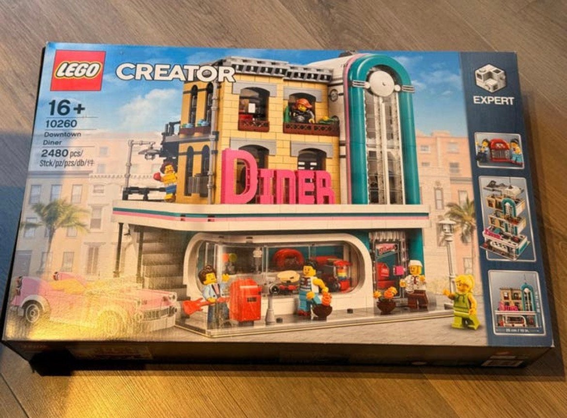Lego 10260 Downtown Diner. Nieuw!, Lego, Nieuw, Ophalen of Verzenden, Compleet