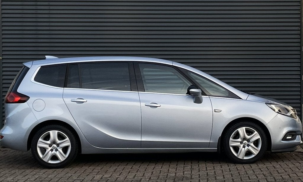 Opel Zafira Tourer 1.4 140PK Climate/Cruise/Camera, Auto's, Opel, 15 km/l, Gebruikt, 4 cilinders, Origineel Nederlands