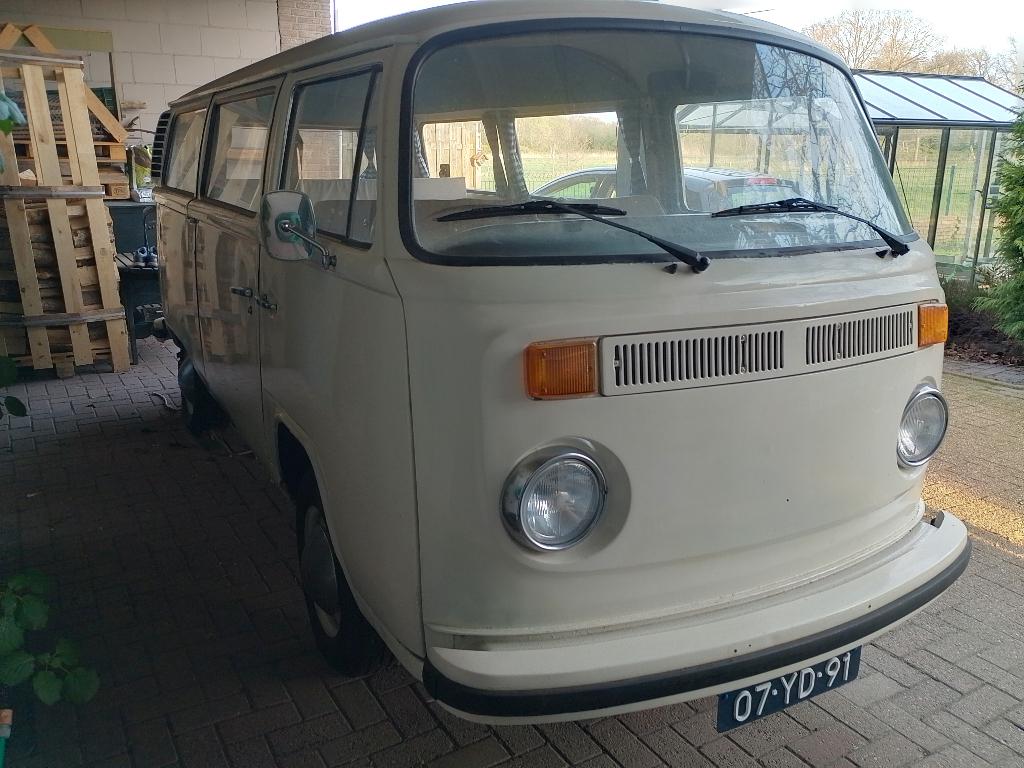 Volkswagen 1974 Wit, Auto's, Volkswagen, Achterwielaandrijving, Trekhaak, Wit, Bruin