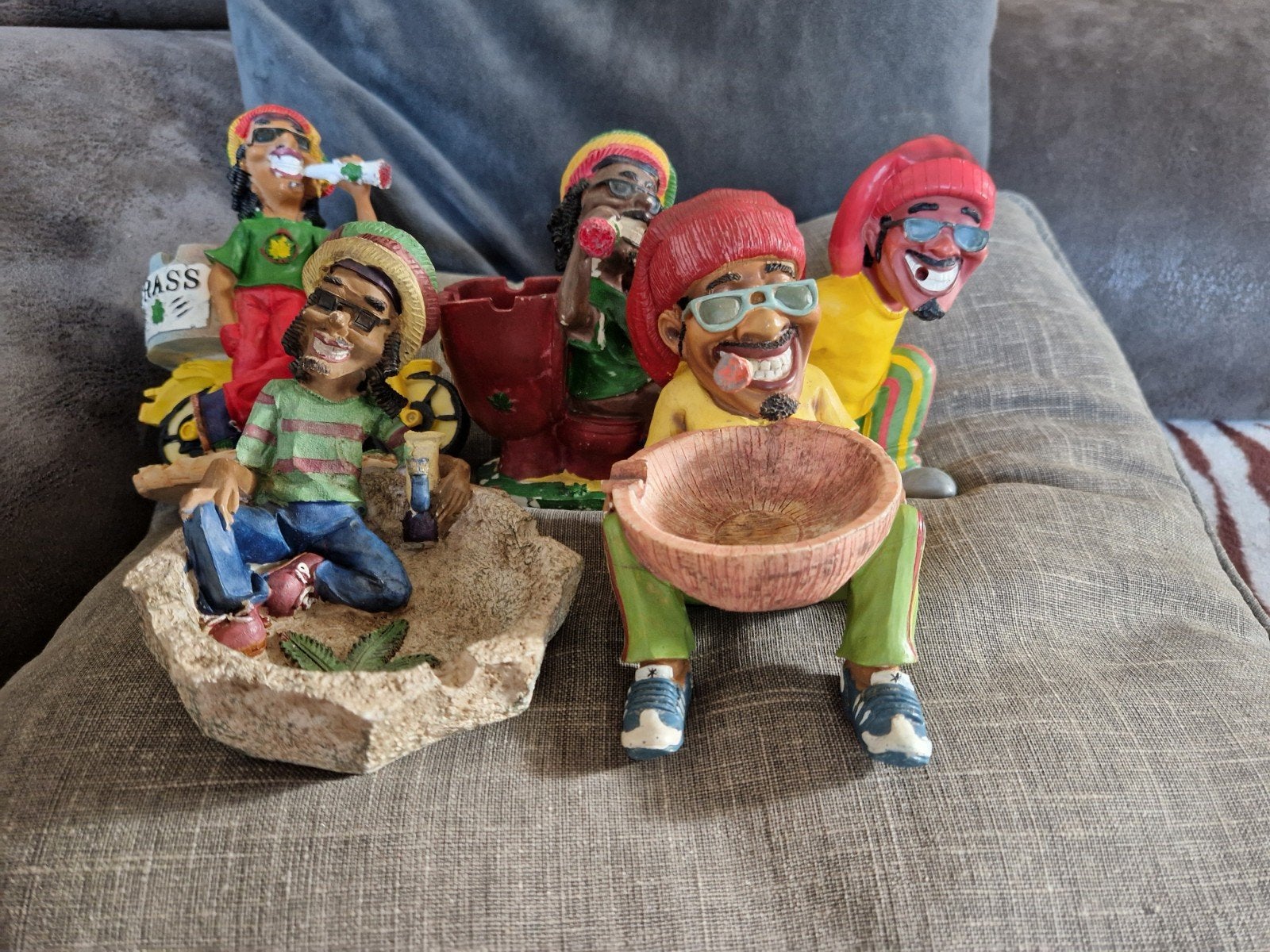 verzameling rasta beeldjes, Ophalen, Zo goed als nieuw, Mens