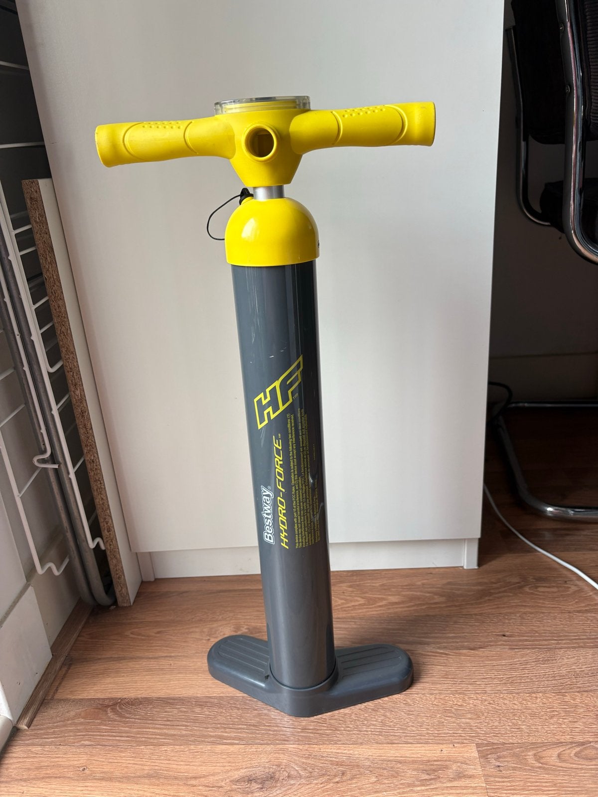 Bestway Hydro-Force opblaaspomp (slang ontbreekt), Ophalen, Drukmeter, Gebruikt