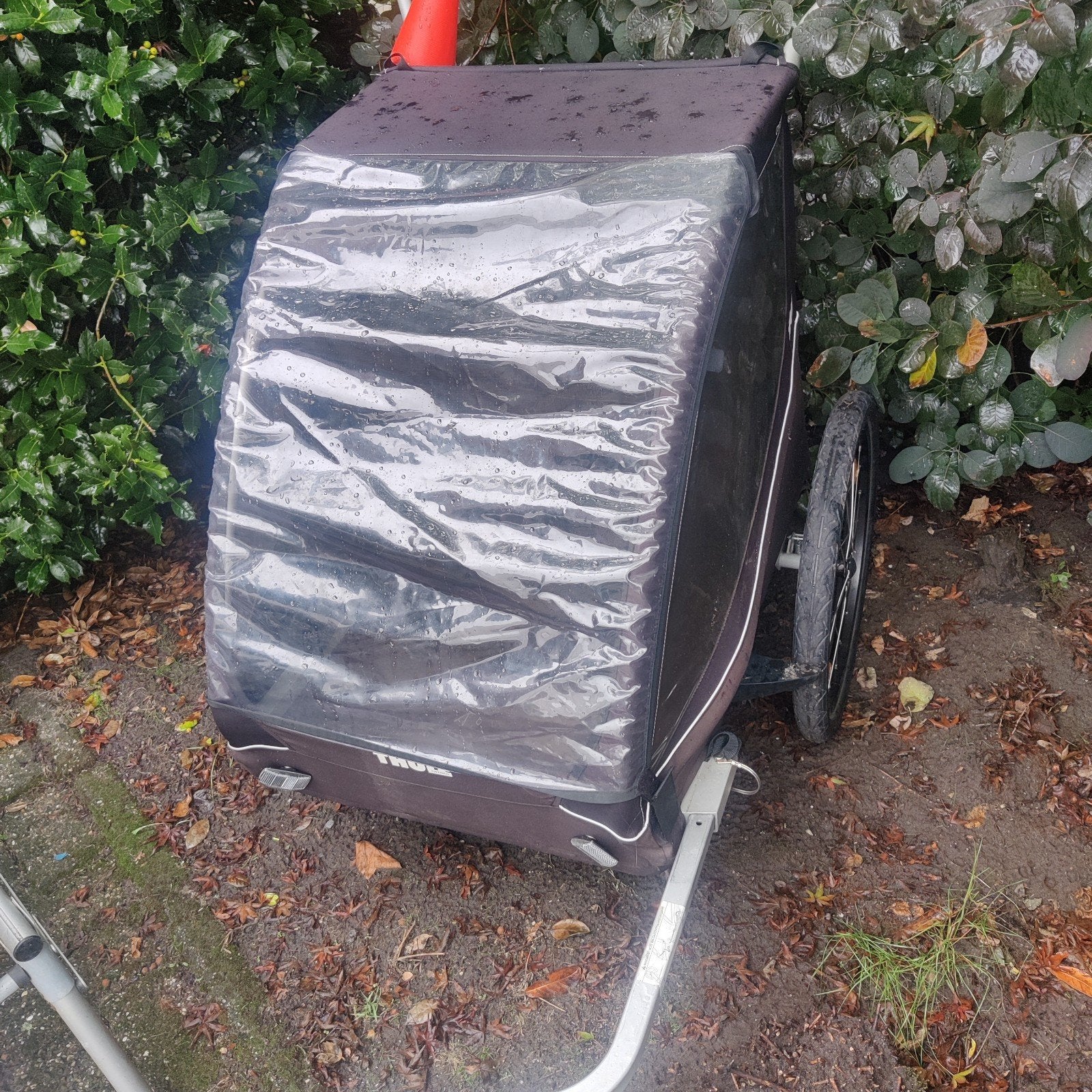 thule coaster xt 2 fietskar zgan, Ophalen, Zo goed als nieuw, Kinderkar, 40 tot 60 kg