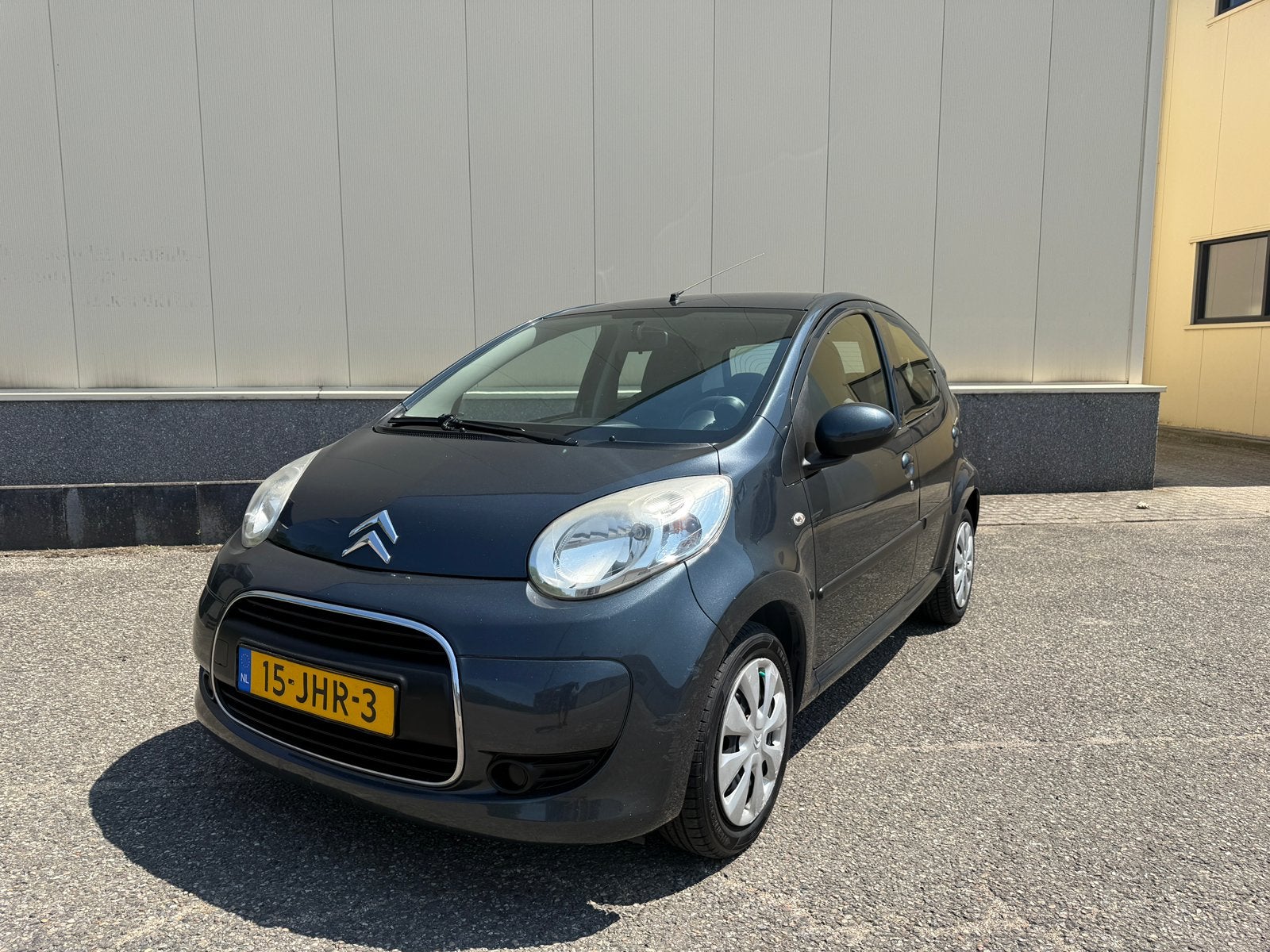 Citroën C1 1.0 5-DRS 2009 Grijs, Auto's, Voorwielaandrijving, 4 stoelen, C1, 68 pk